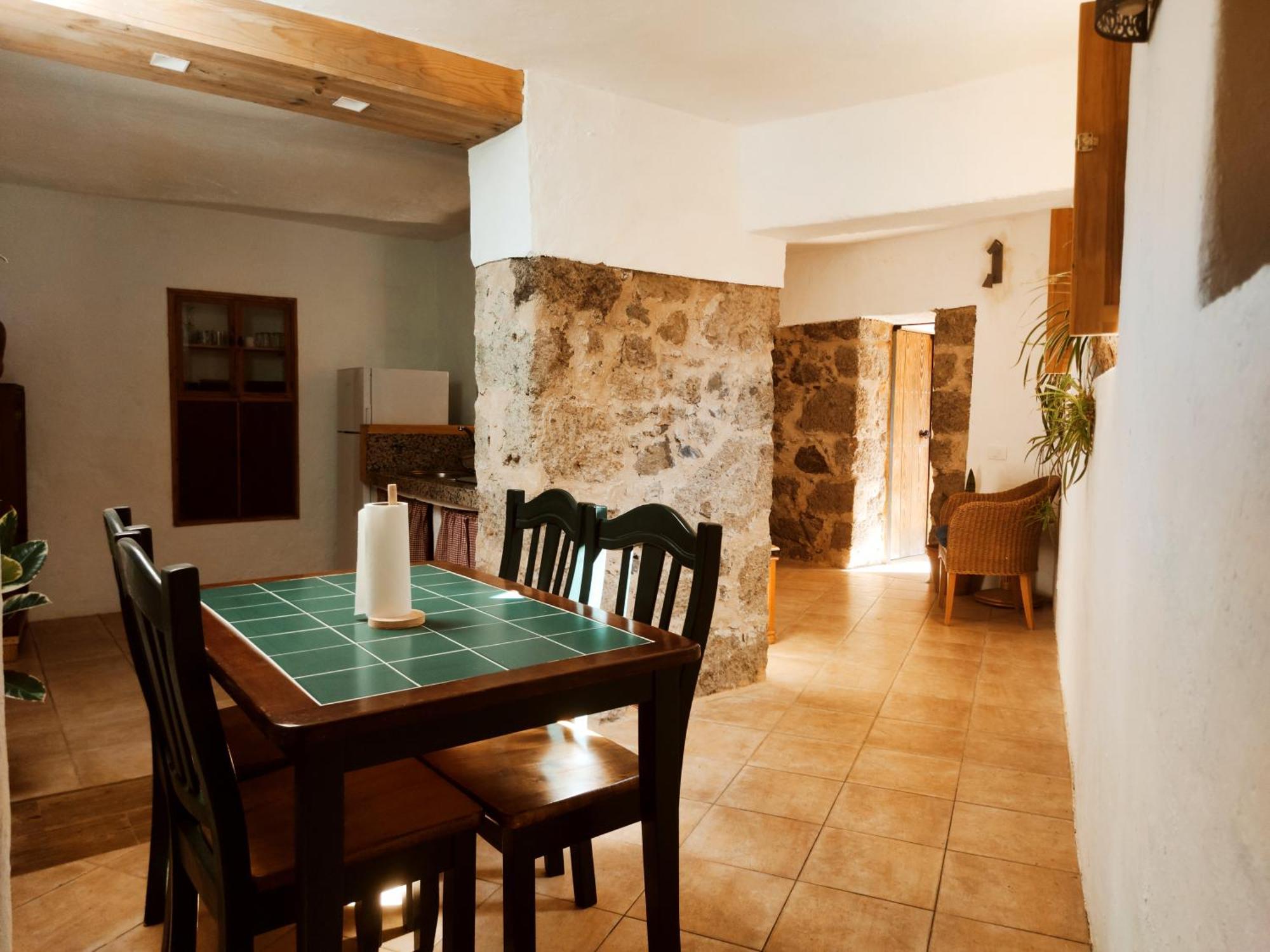 Casas Cuevas, Cabucos *