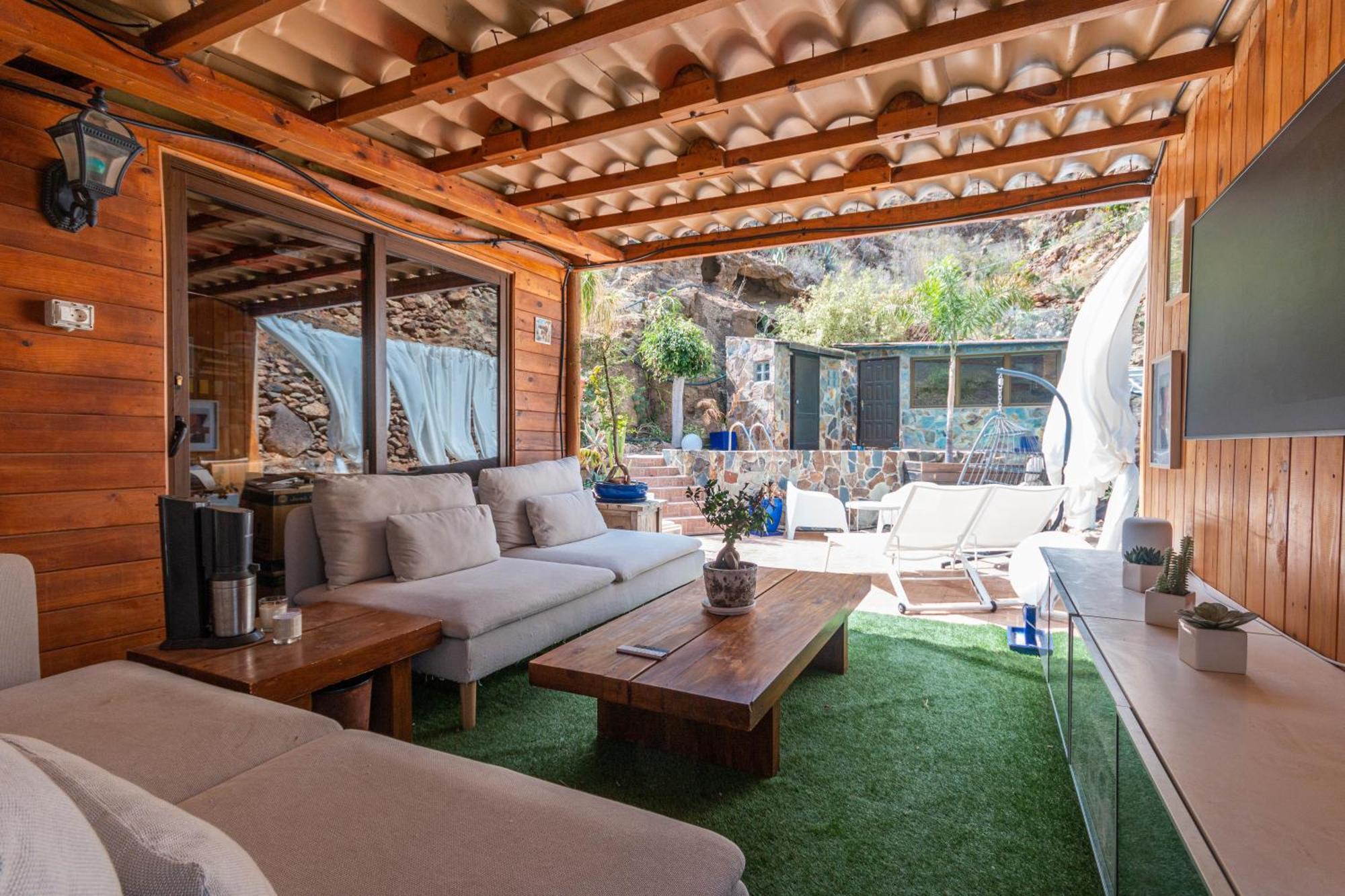 Friends'bed-room In Quiet Montain - Swimming Pool, Jacuzzi, Tv Outdoor - La Lezardiere Habitación en casa particular Las Palmas de Gran Canaria