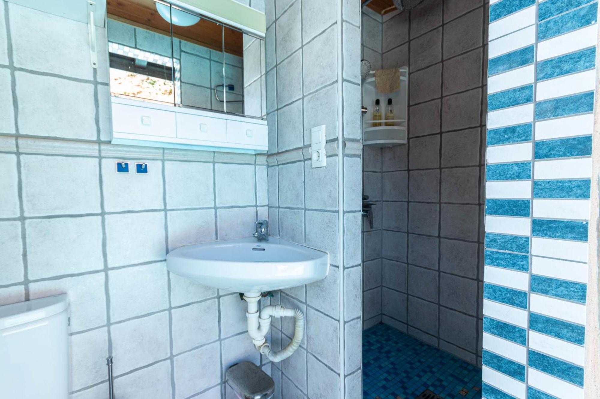 Friends'bed-room In Quiet Montain - Swimming Pool, Jacuzzi, Tv Outdoor - La Lezardiere Las Palmas de Gran Canaria