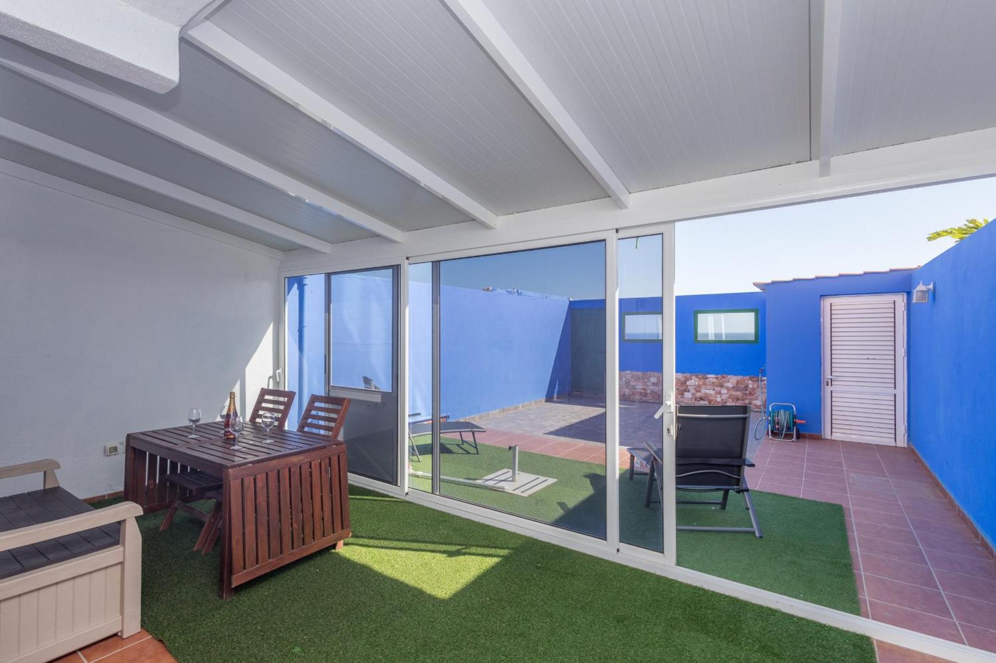 Playa El Burrero Con Terraza Y Solarium Privado Appartamento *
