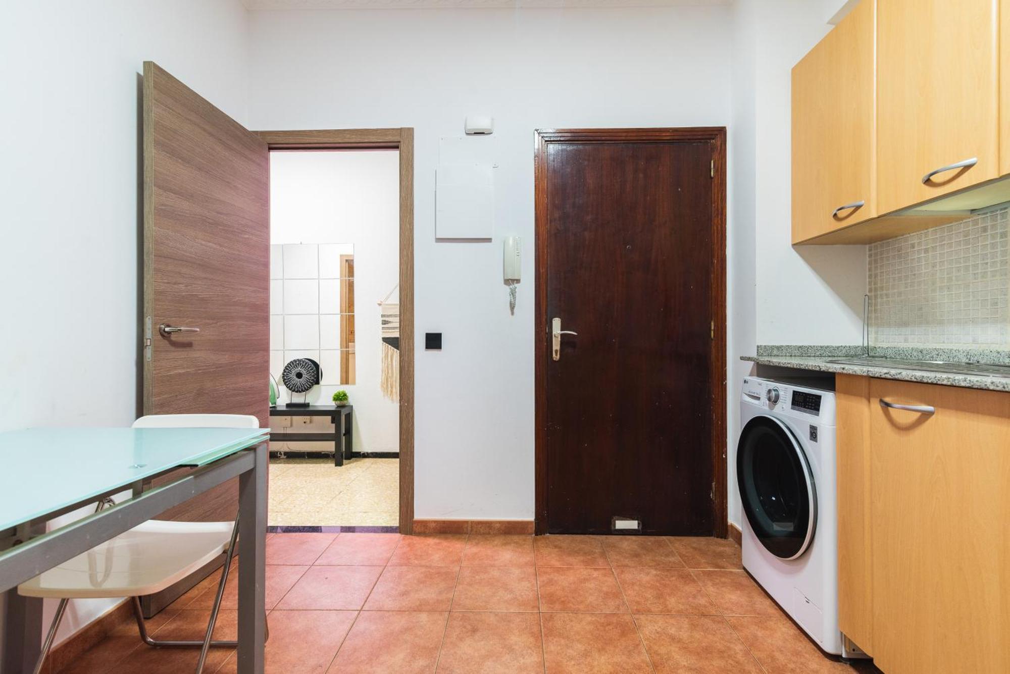 Mesa Y Lopez Deluxe Apartment *