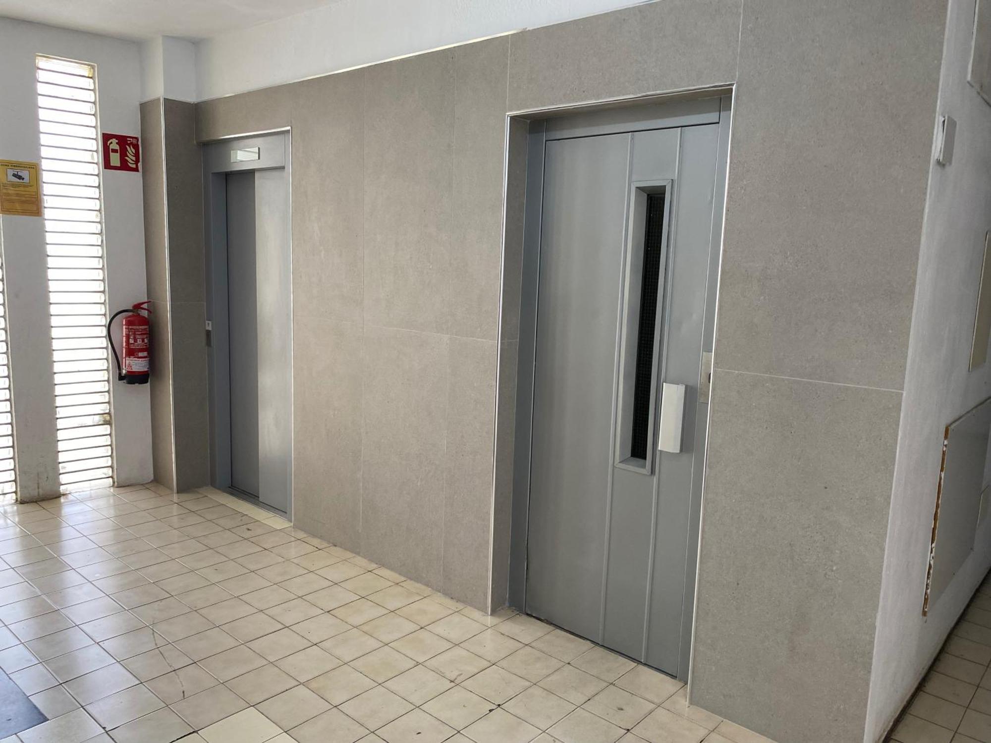 Apartamento With Small Balcony *