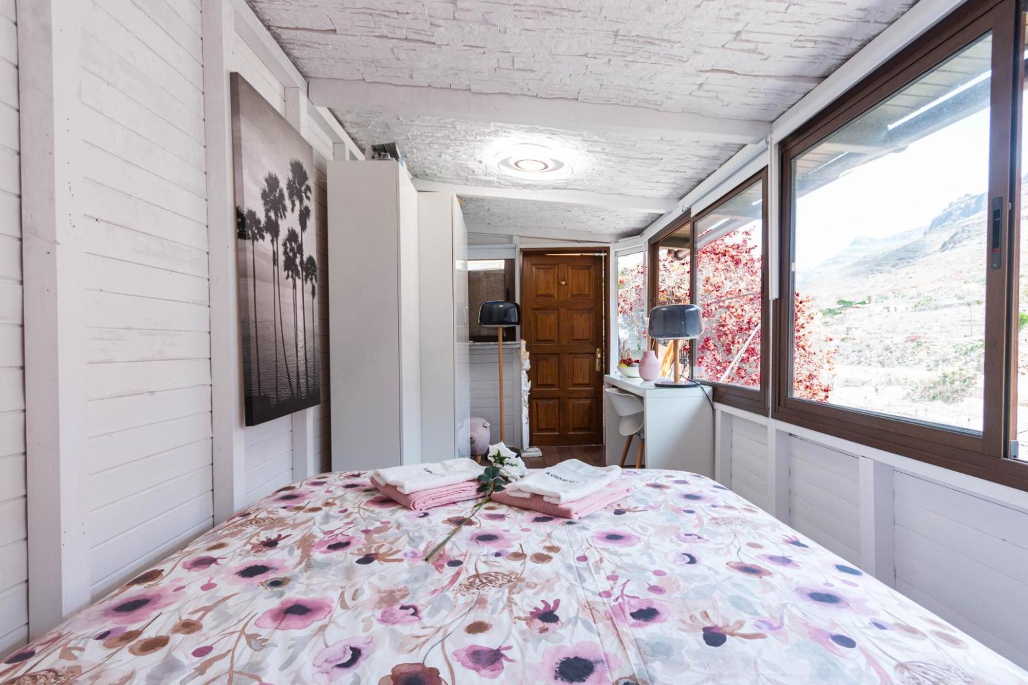 Friends'bed-room In Quiet Montain - Swimming Pool, Jacuzzi, Tv Outdoor - La Lezardiere Habitación en casa particular Las Palmas de Gran Canaria