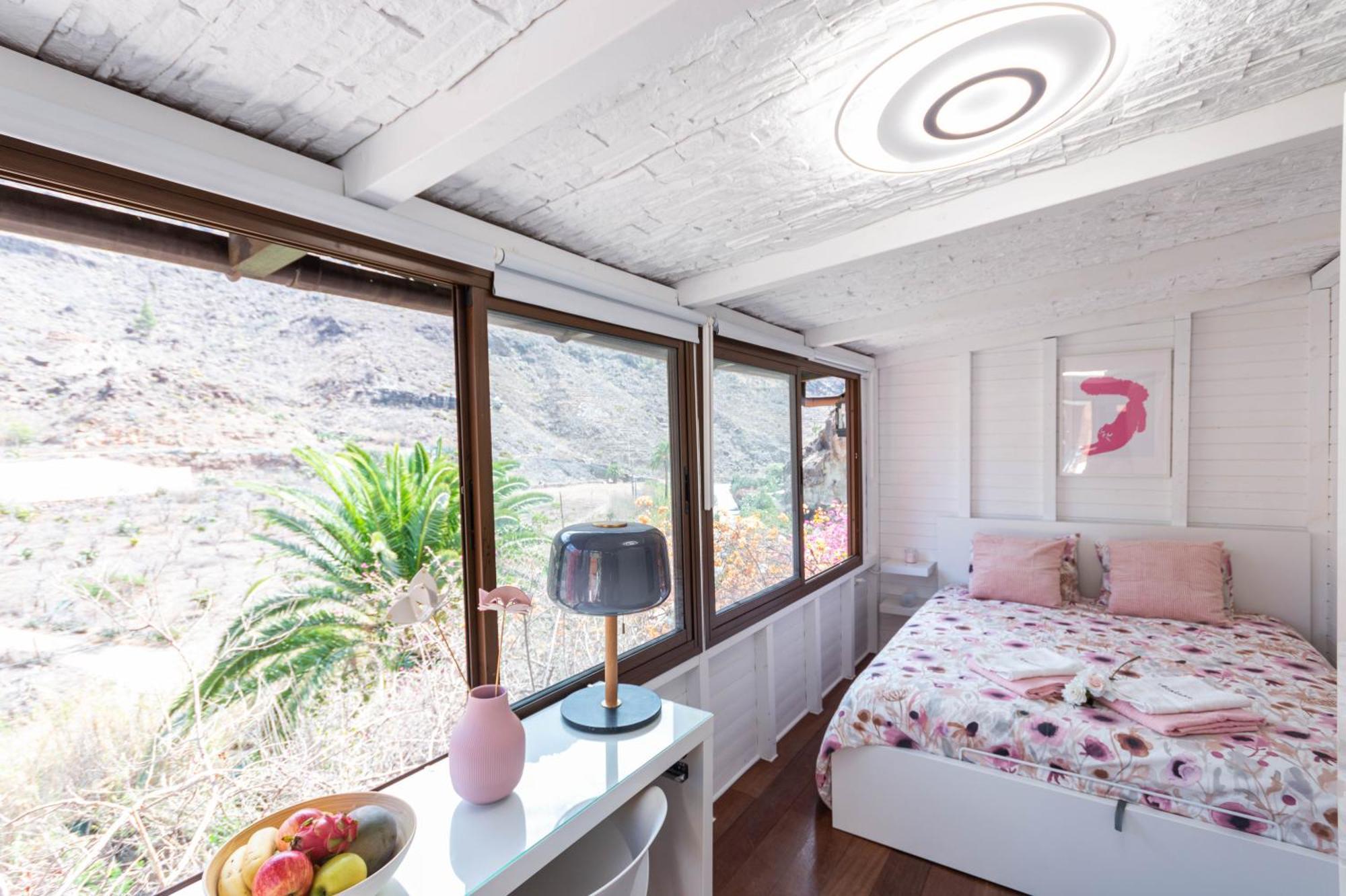 Habitación en casa particular Friends'bed-room In Quiet Montain - Swimming Pool, Jacuzzi, Tv Outdoor - La Lezardiere