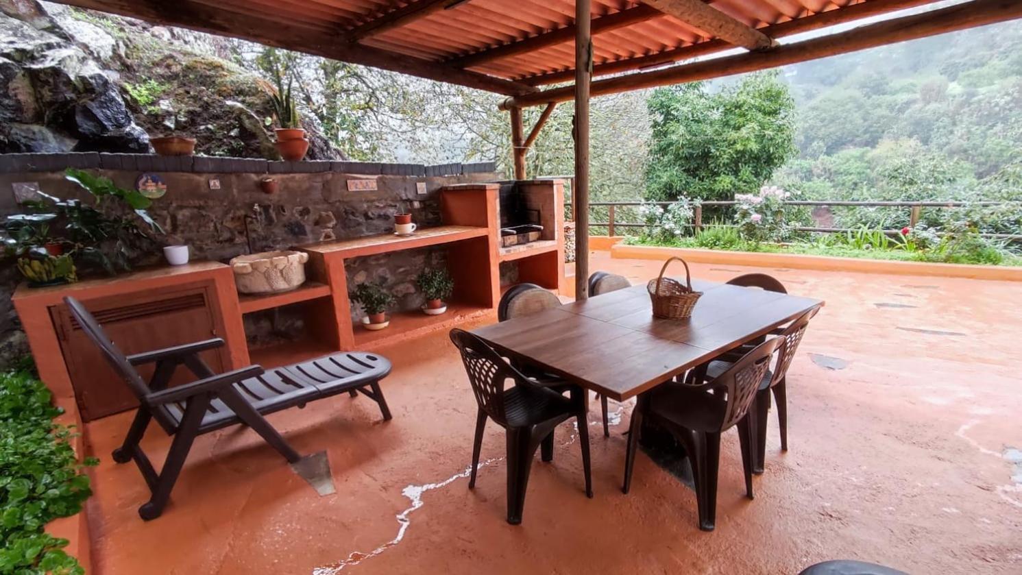 Casa Rural Casa Manuel Holiday home *