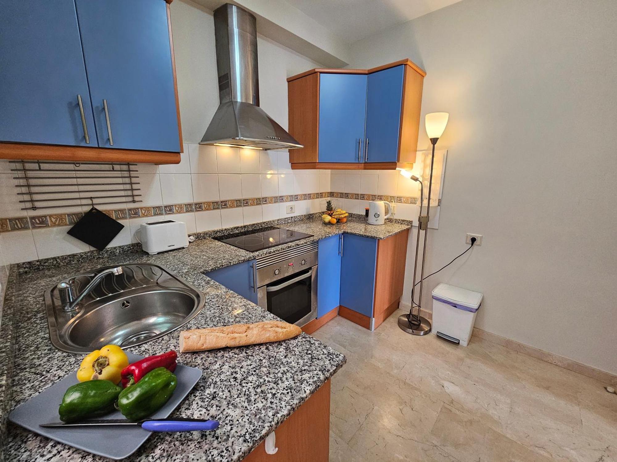 Modern And Welcoming Family With Large Terrace *