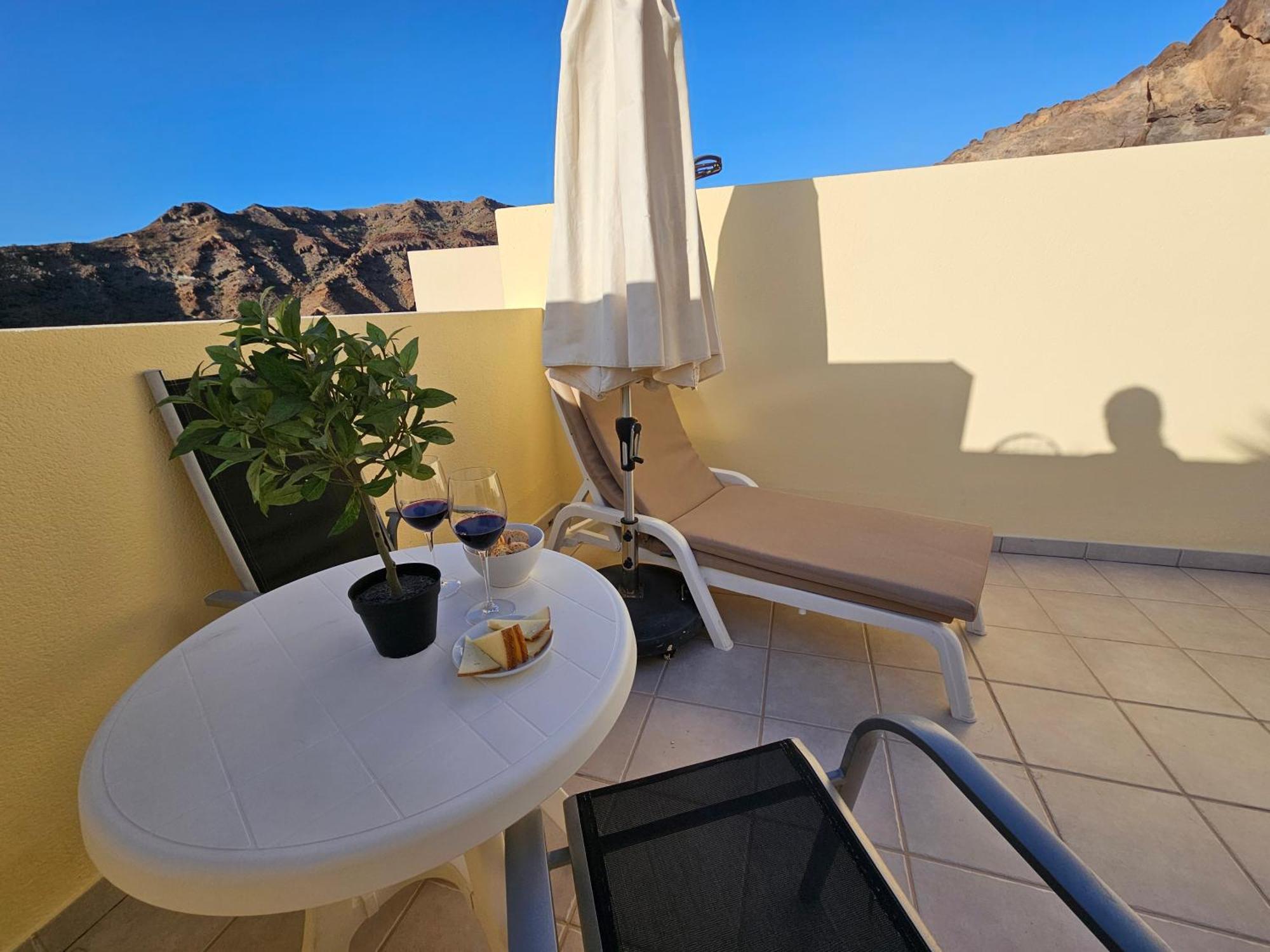 Modern And Welcoming Family With Large Terrace Appartamento *