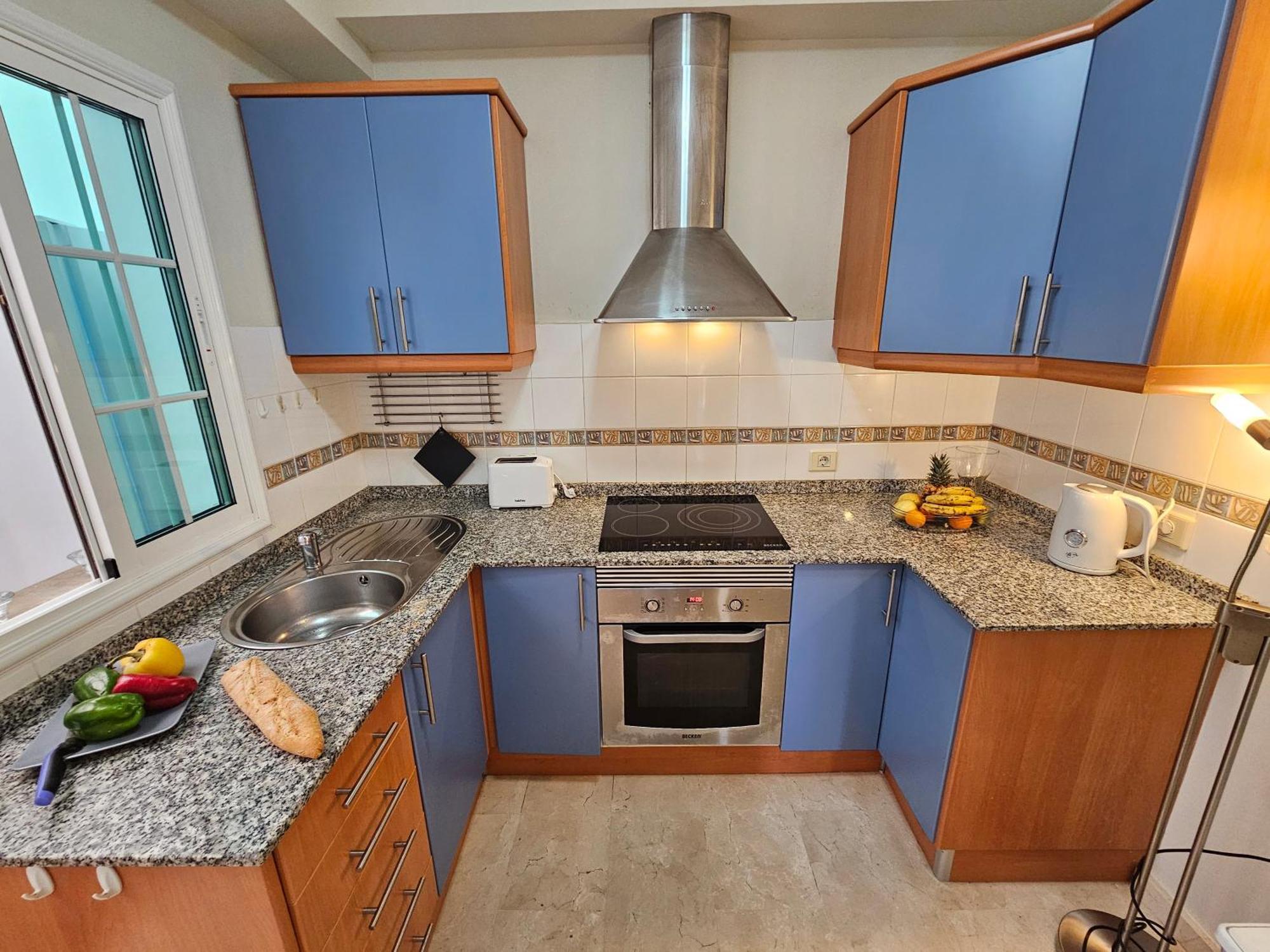 Modern And Welcoming Family With Large Terrace *
