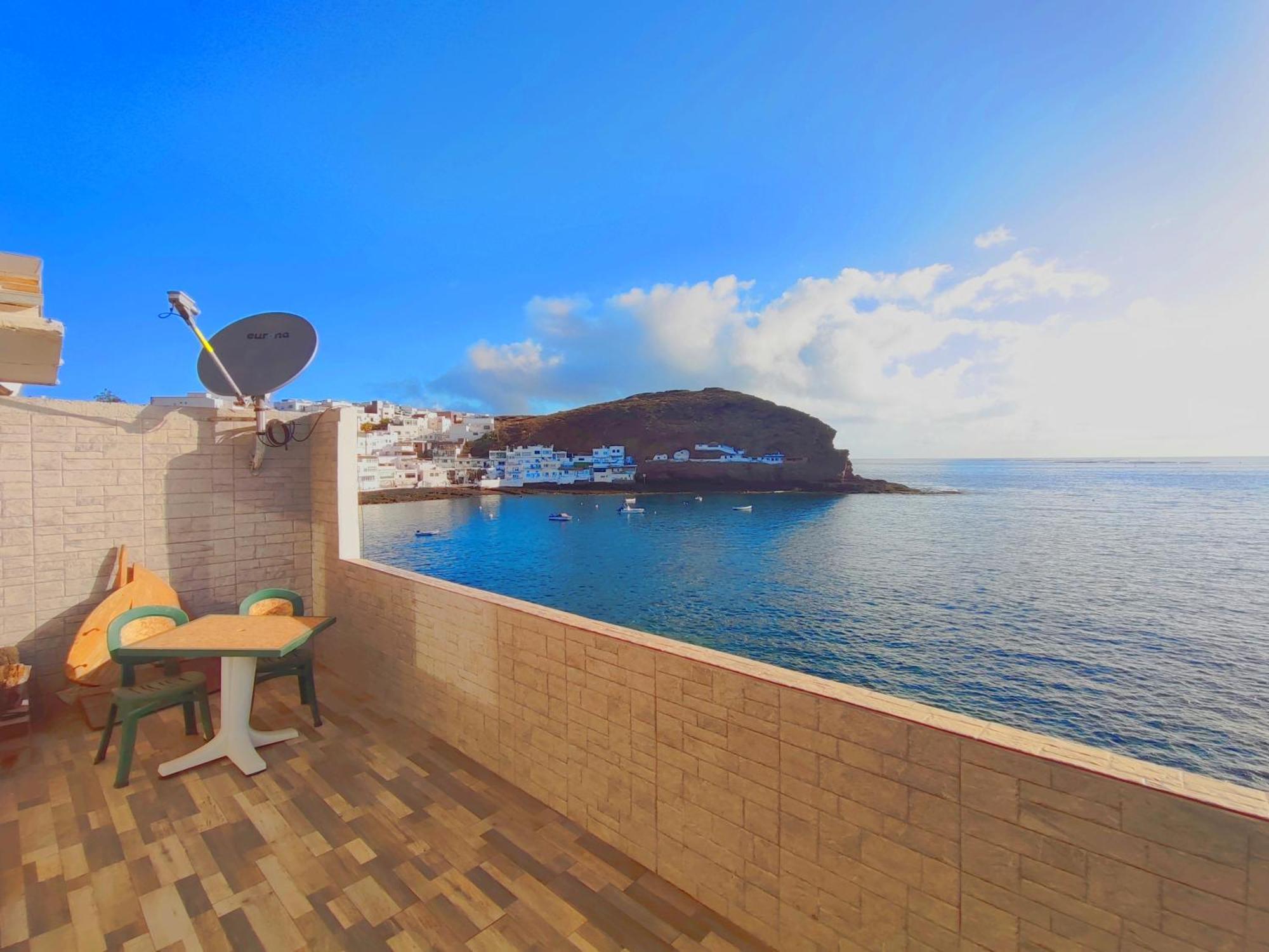 Eolo Oceanfront * Telde