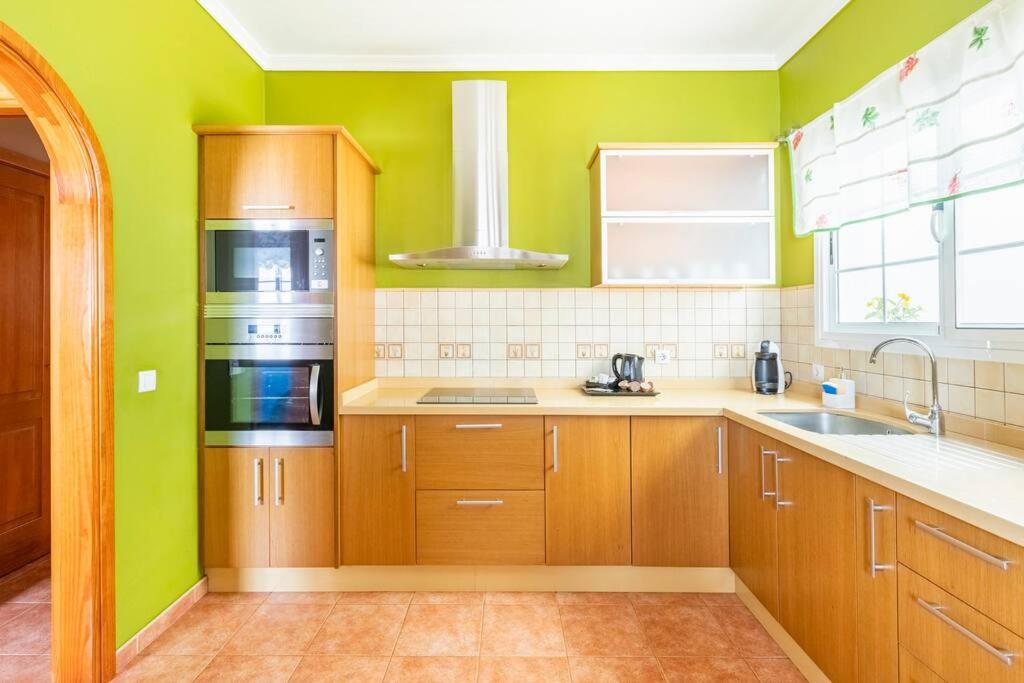 Arenitas Holiday home *
