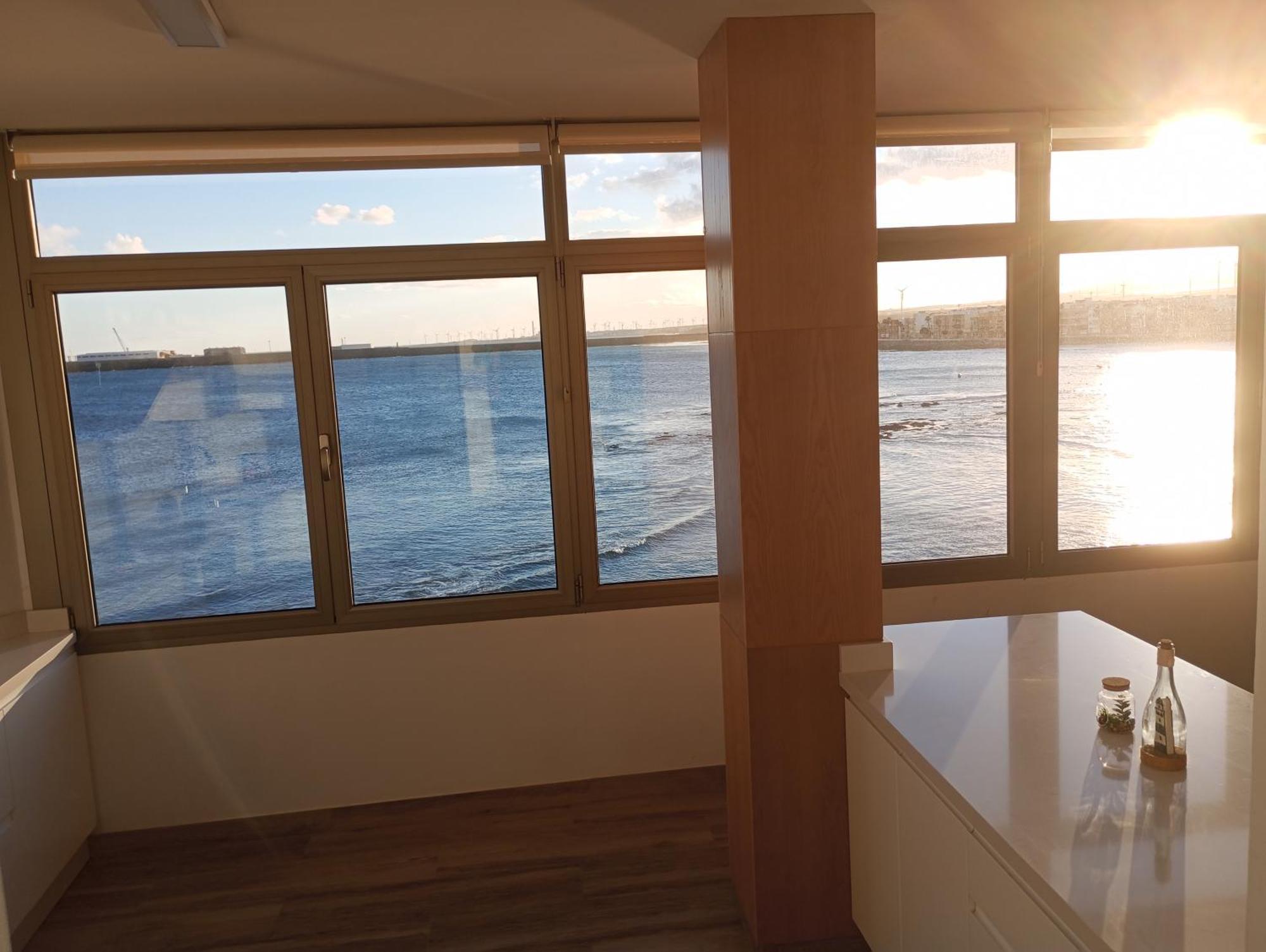 Sea View On Beach Apartamento