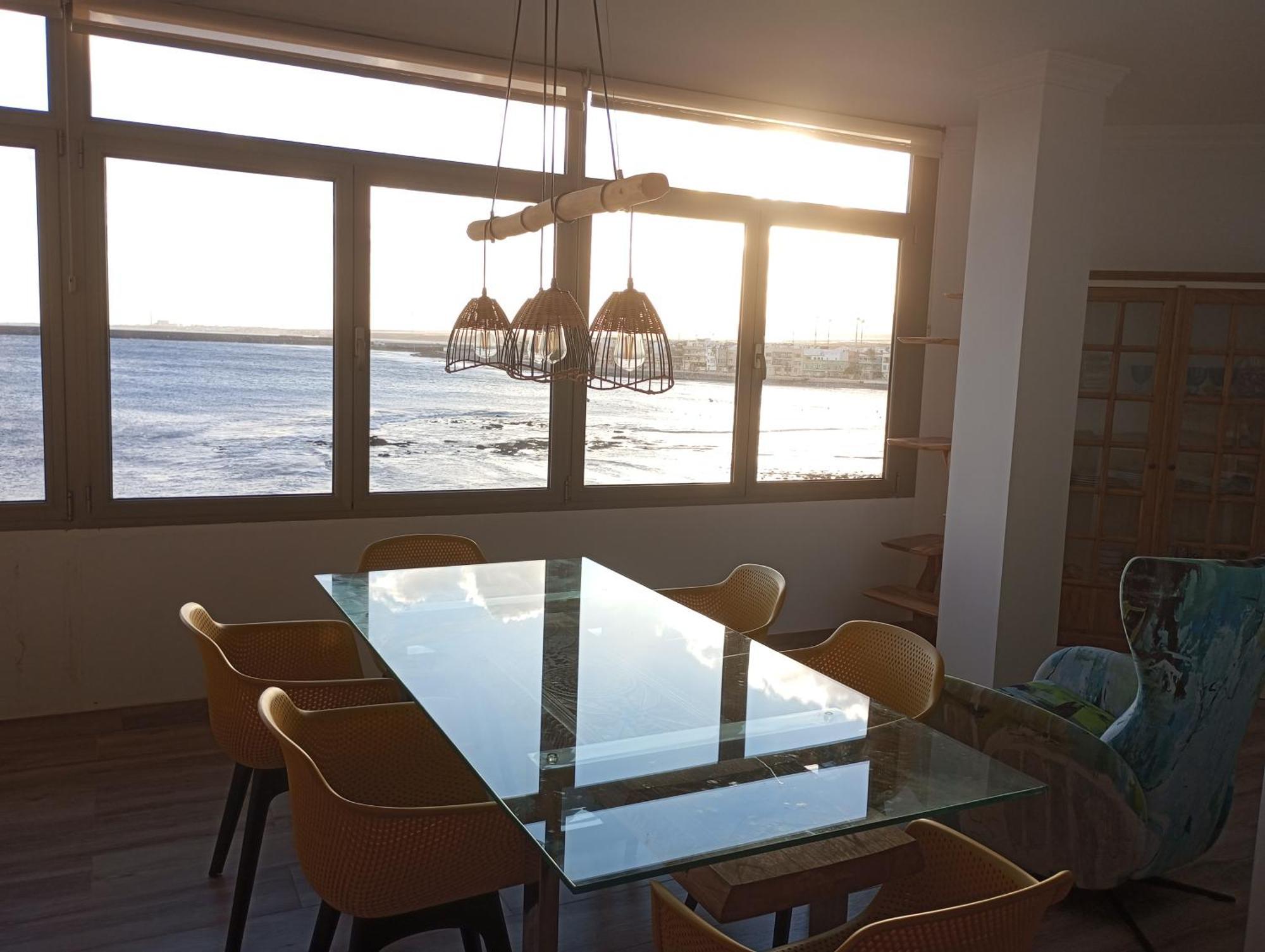 Sea View On Beach Apartamento *