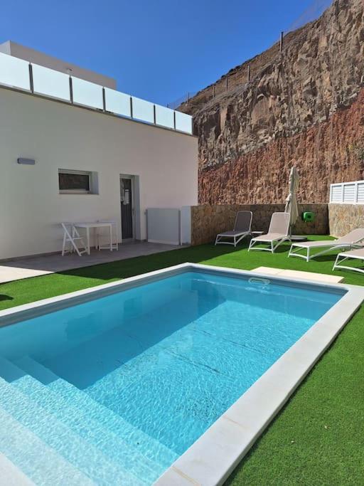 Malibu Mogan Secret Pool - Piscina Privada Y Climatizada - Exclusive Heated Pool Villa La Playa de Tauro