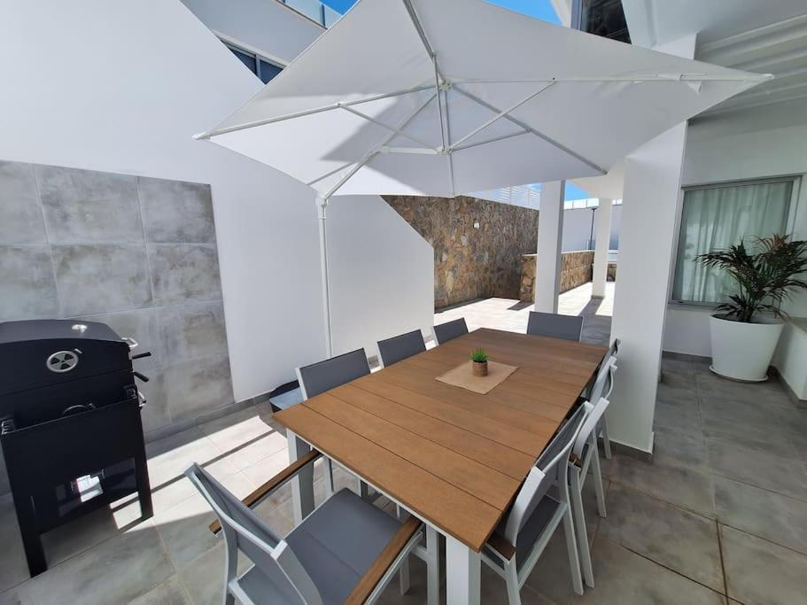 Malibu Mogan Secret Pool - Piscina Privada Y Climatizada - Exclusive Heated Pool