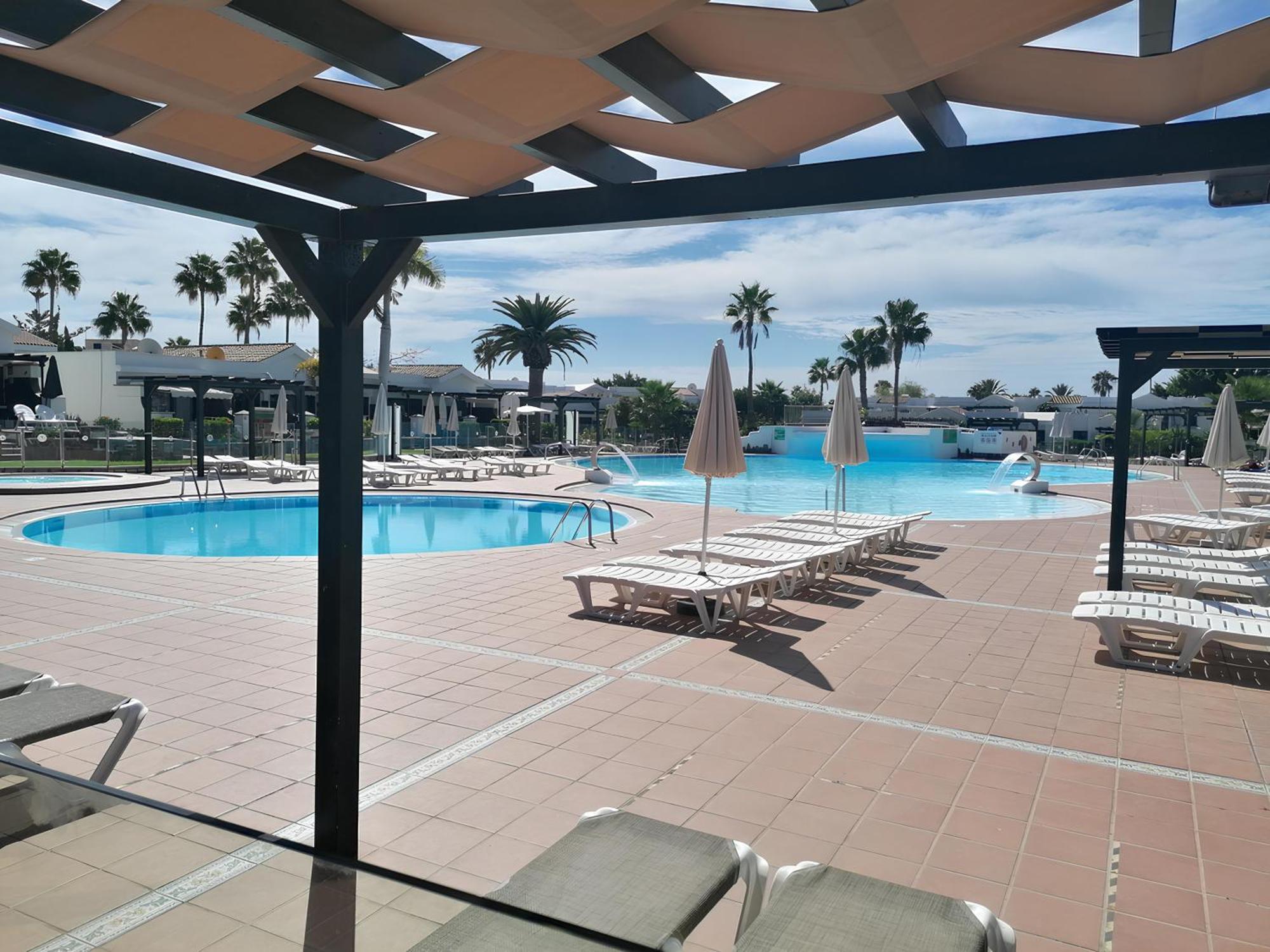 Bungalow Enfrente Piscina En Maspalomas Appartamento *