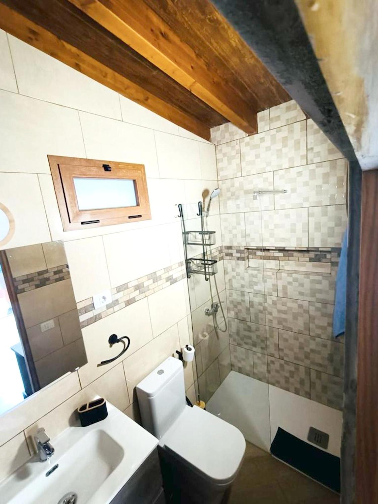 Charming House In De Tirajana With Jacuzzi *
