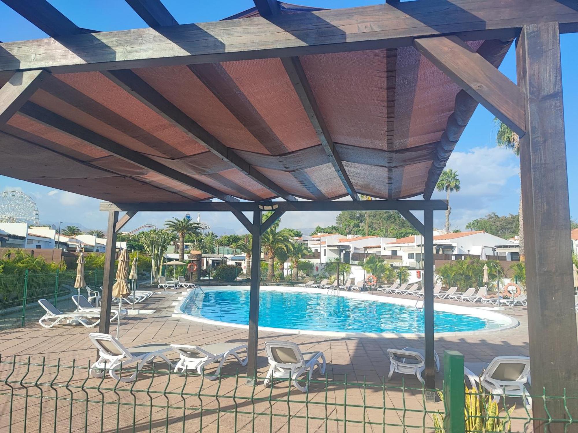 Bungalow Maspalomas Golf Con Jacuzzi, Piscina Y Jardin * San Bartolome de Tirajana (Gran Canaria)