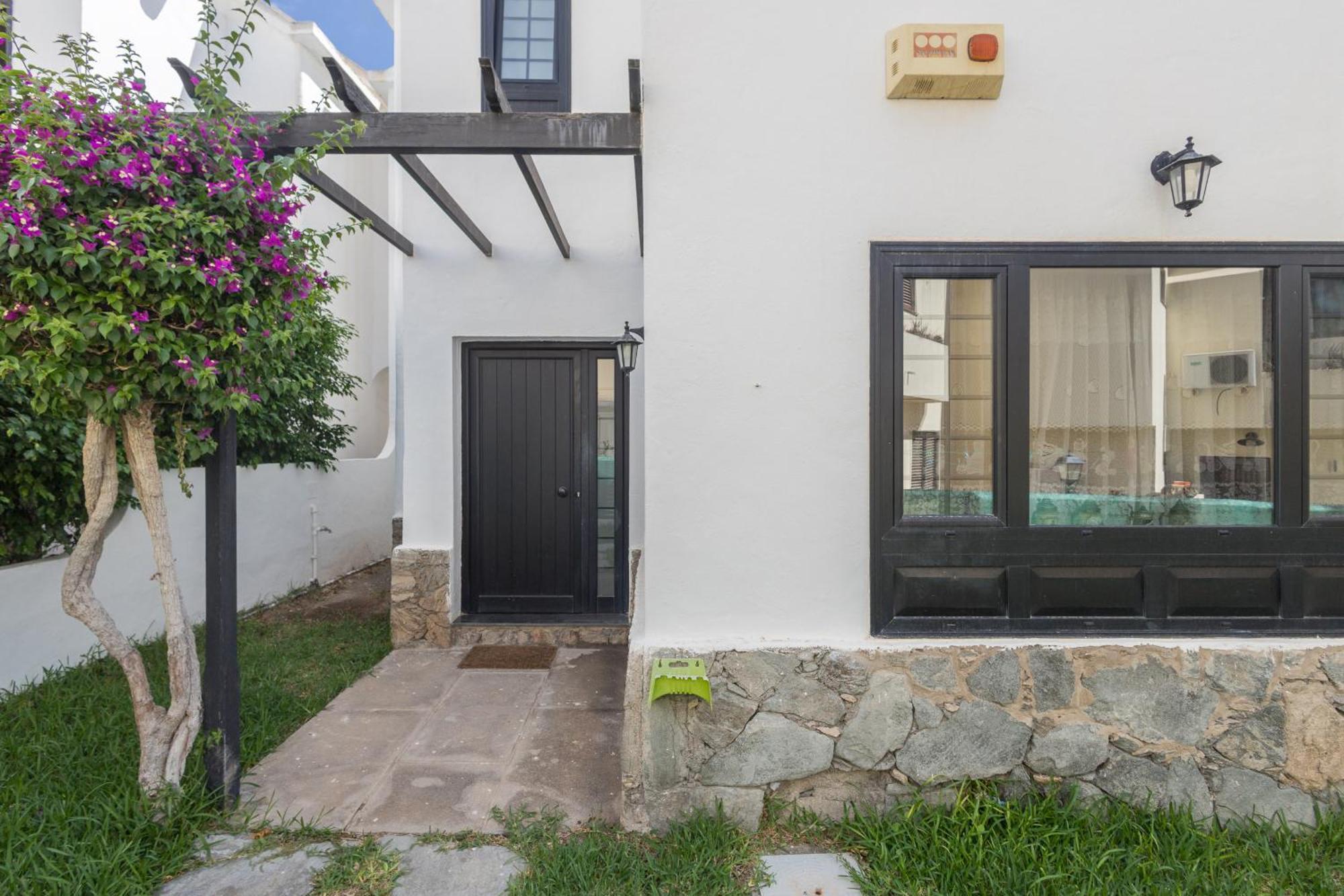 3br House - Parking - Pool - 15 Min Walk To Mogán