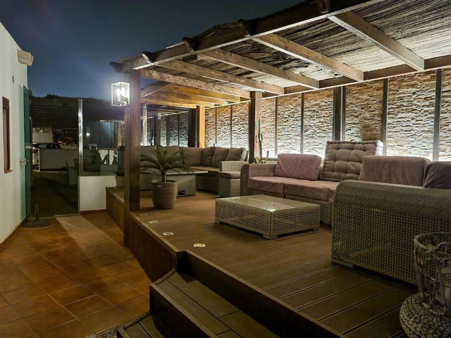 Villa Luxury Mansion In San Agustin With A Heated Pool *