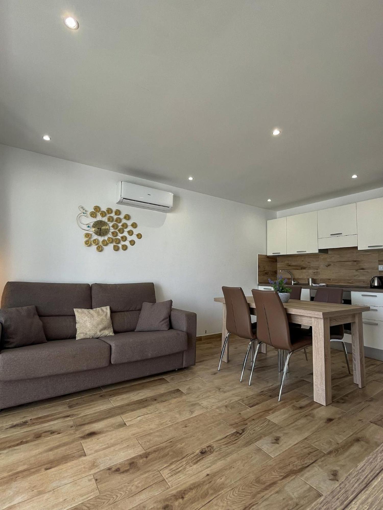 Beautiful Aguycan 120 Playa Del Aguila Maspalomas Gran Canaria Appartamento *