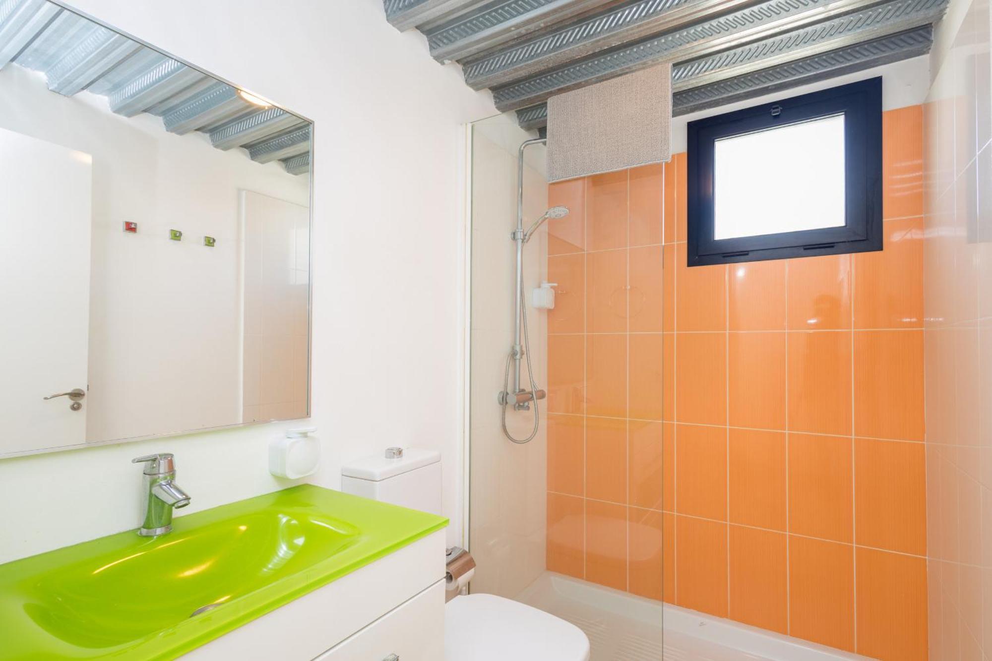 Lightbooking Canarios Apartment *