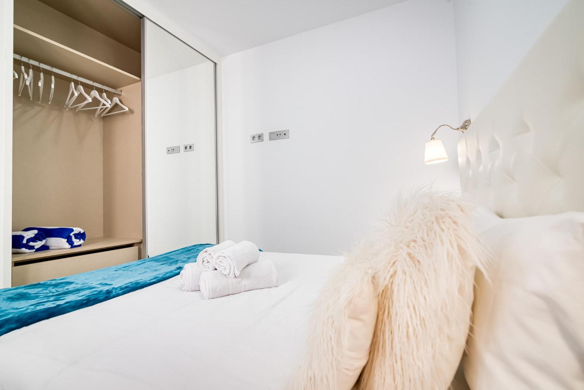Sun&beach En Canteras Apartment
