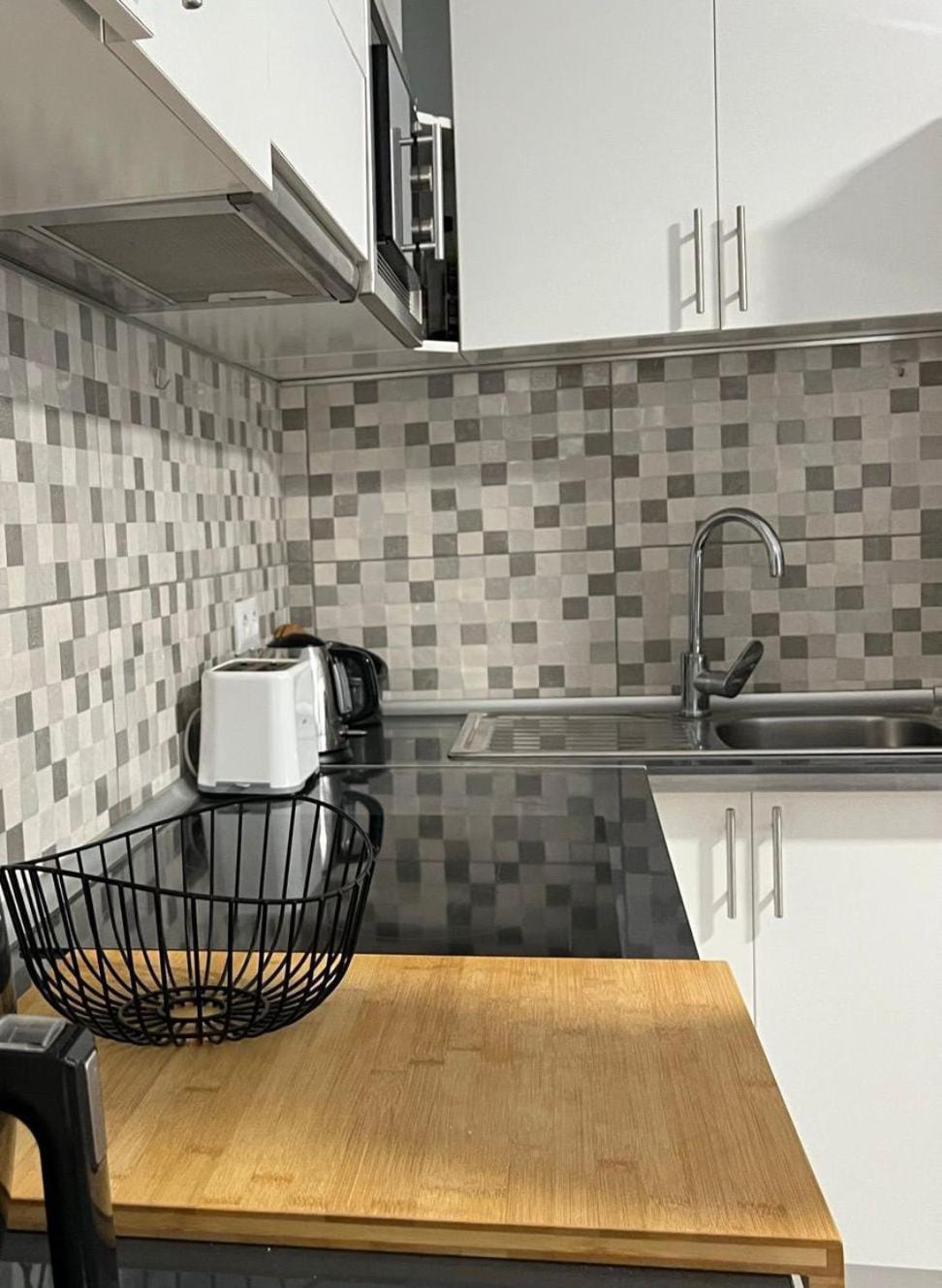 Apartamento Urban Zen Con Terraza Y Jacuzzi Apartment *