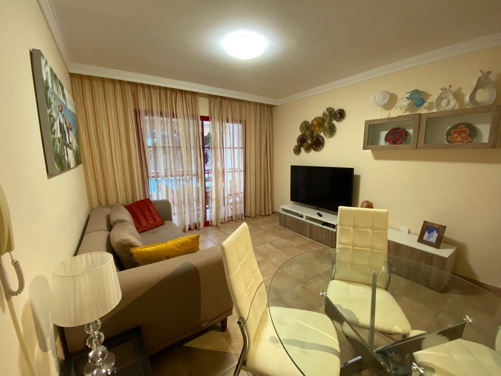 Appartamento Cura Marina - Exclusive Duplex, Pool And Garden, At 50 Mt, Wifi 450 Mbps,