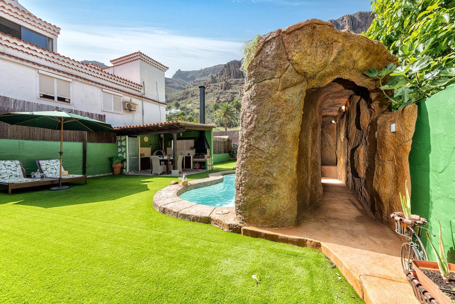 Con Piscina Privada Villa Temisas