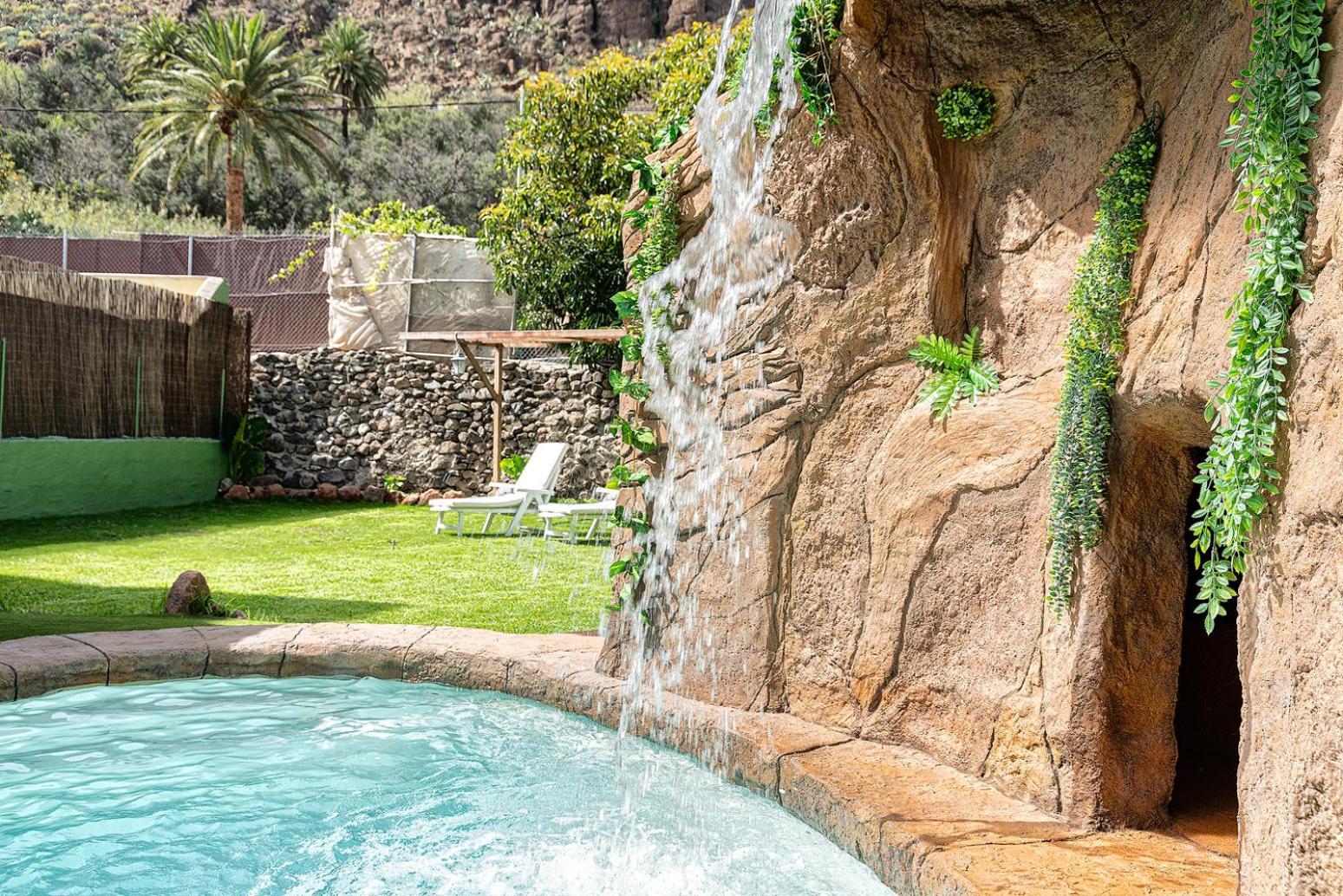 Con Piscina Privada Villa Temisas