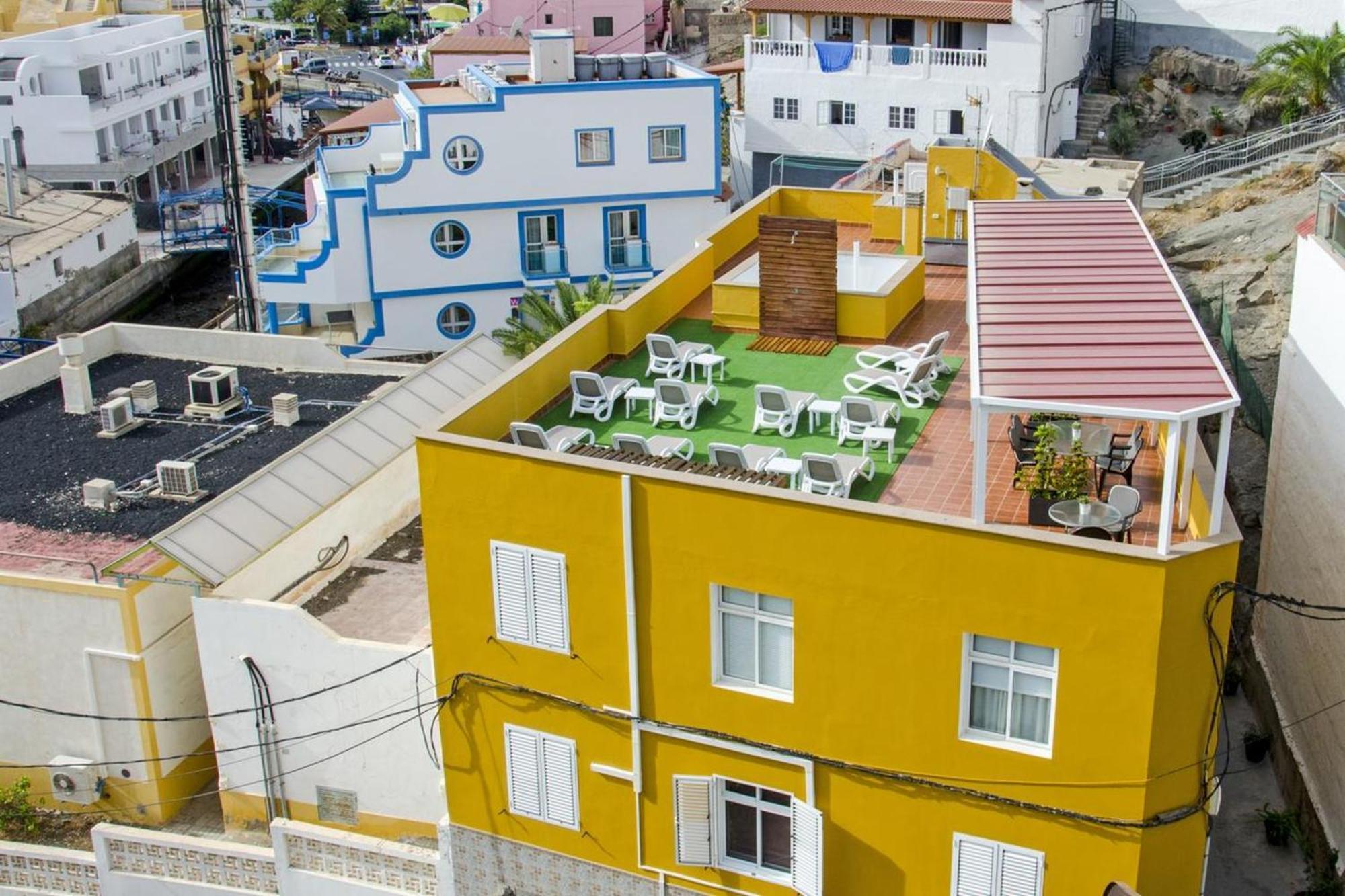 Charming In 80m² Mountain/sea View