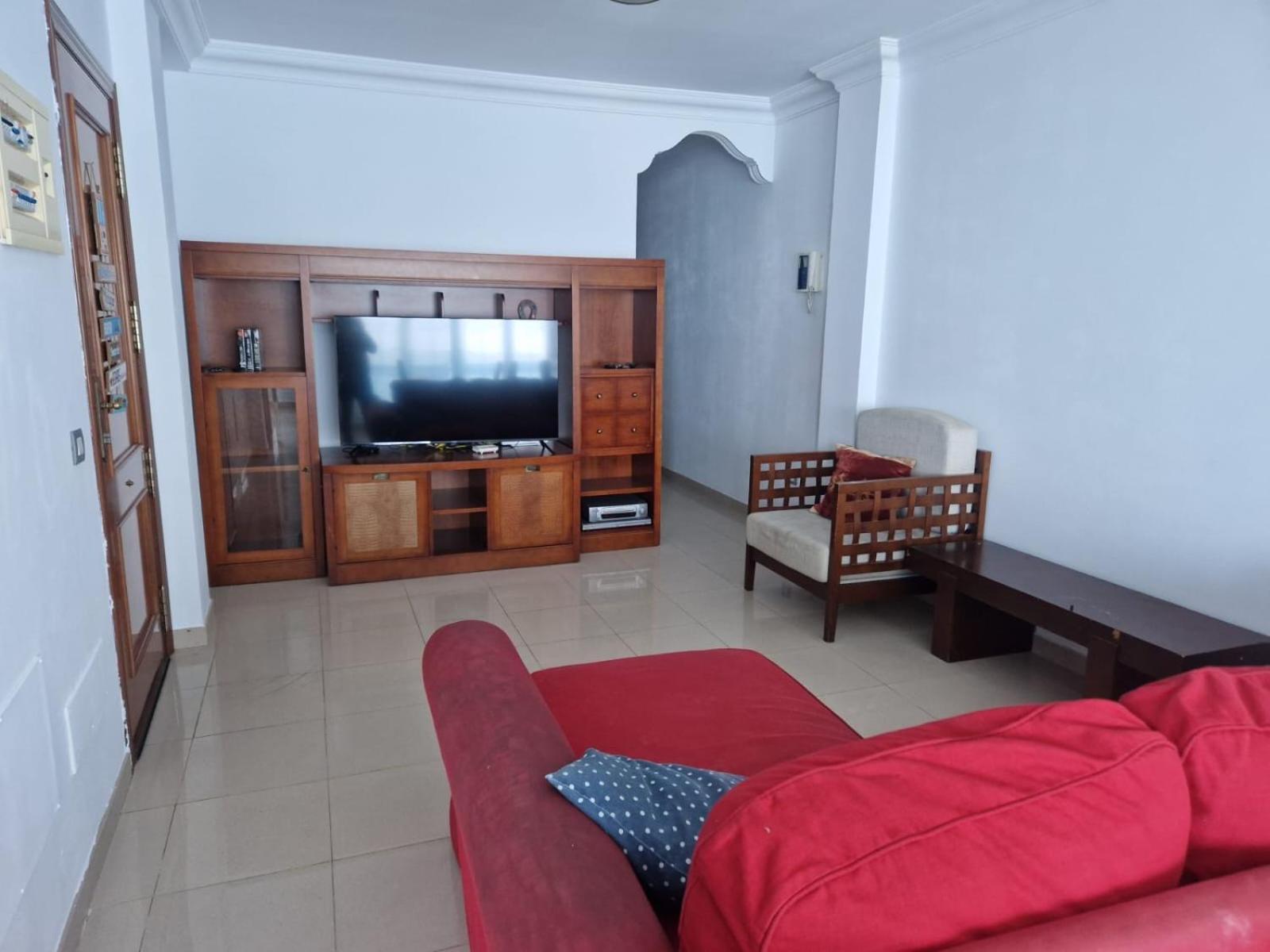 Vivienda 1ª Linea Mar En Paseo Maritimo Appartamento