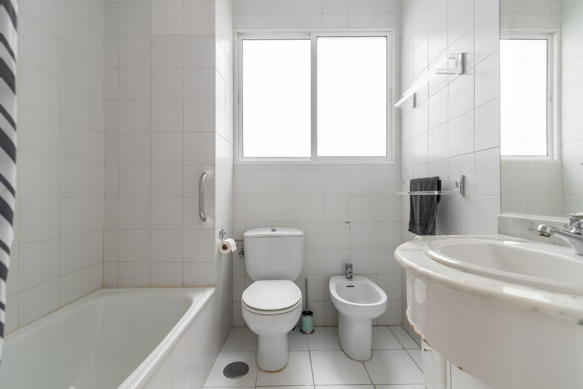 Home2book Spacious & Bright In Palmas *