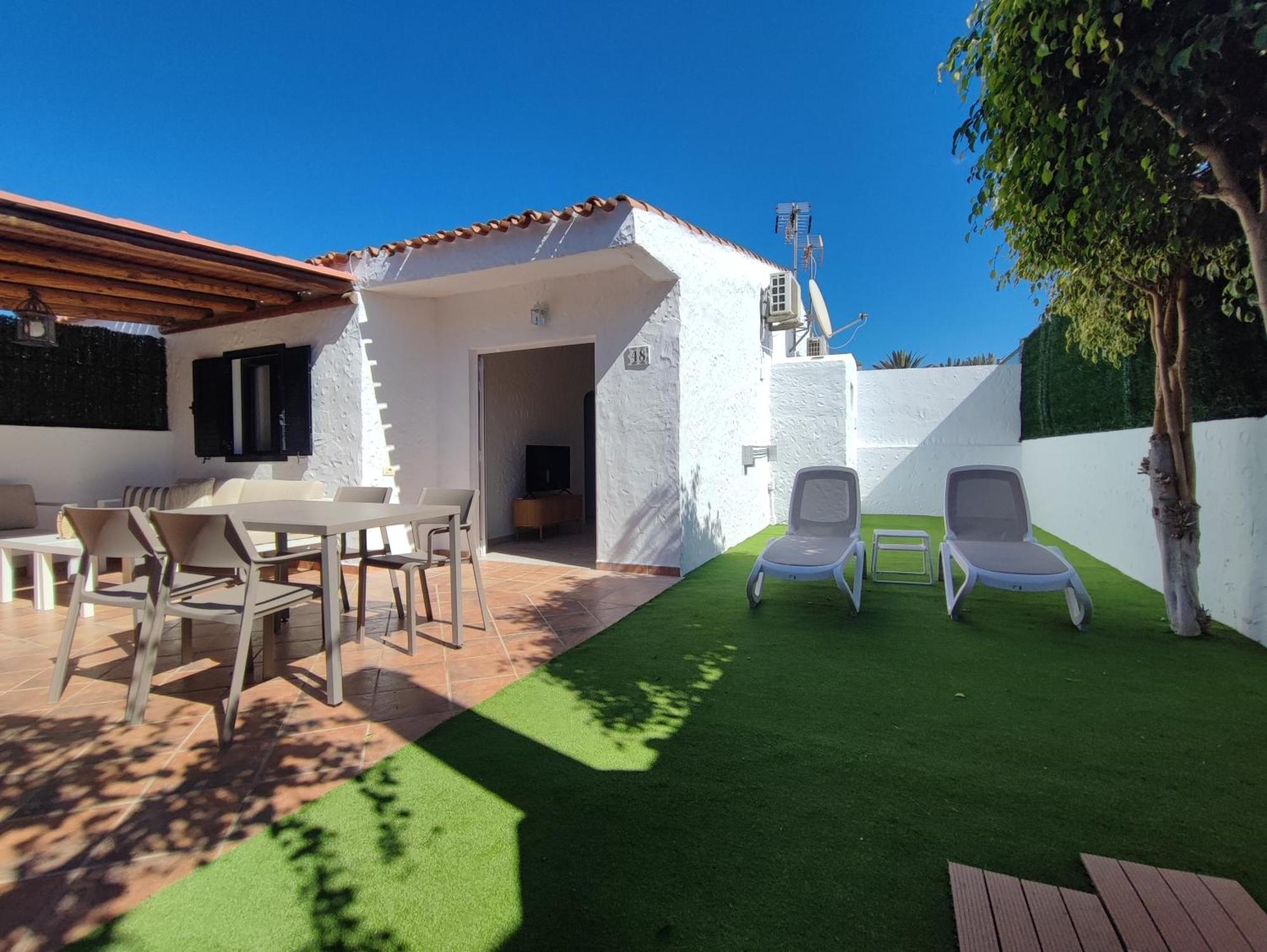 Con Jardin Privado Junto Al Yumbo Playa del Inglés