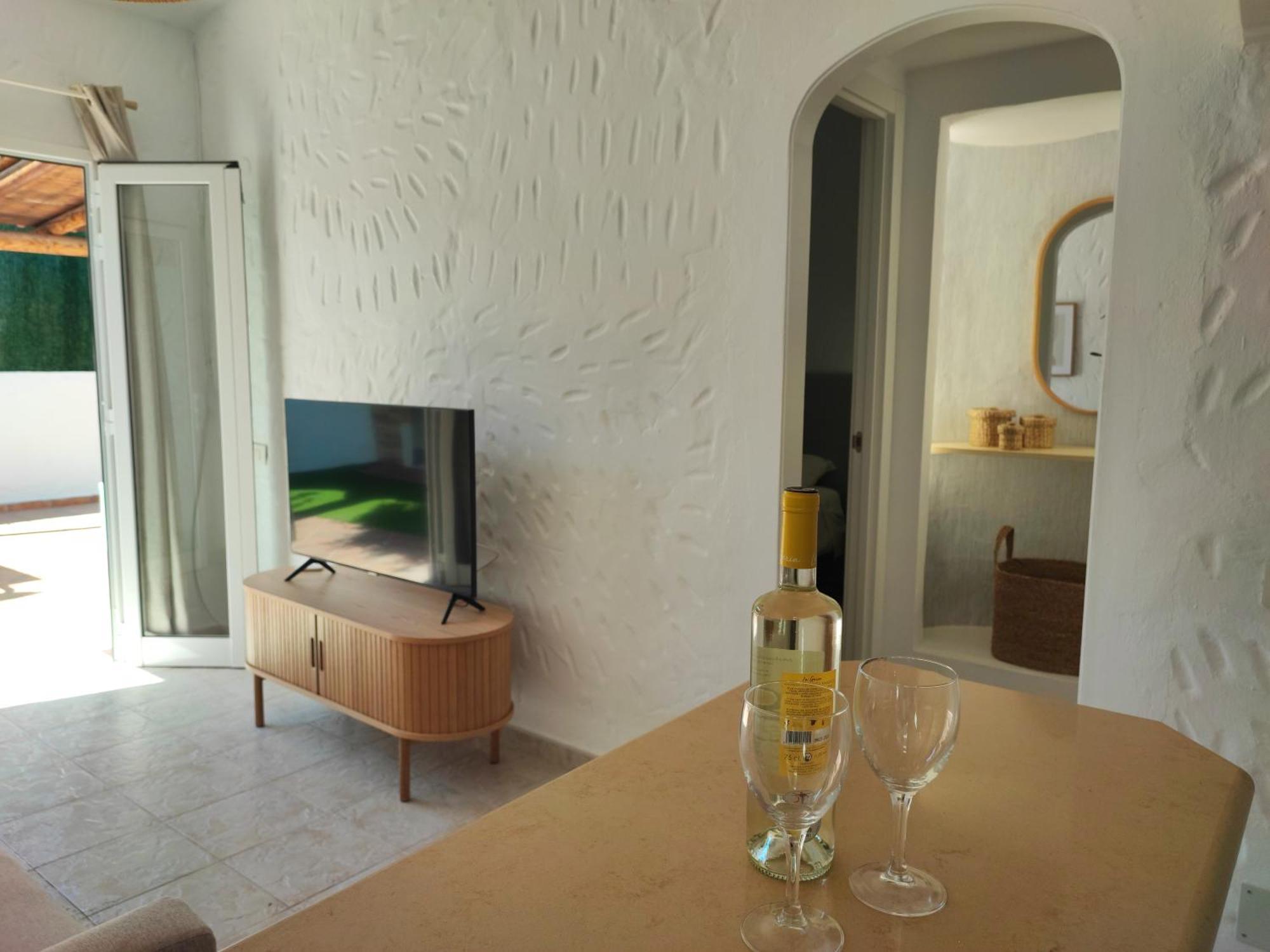Con Jardin Privado Junto Al Yumbo Apartamento
