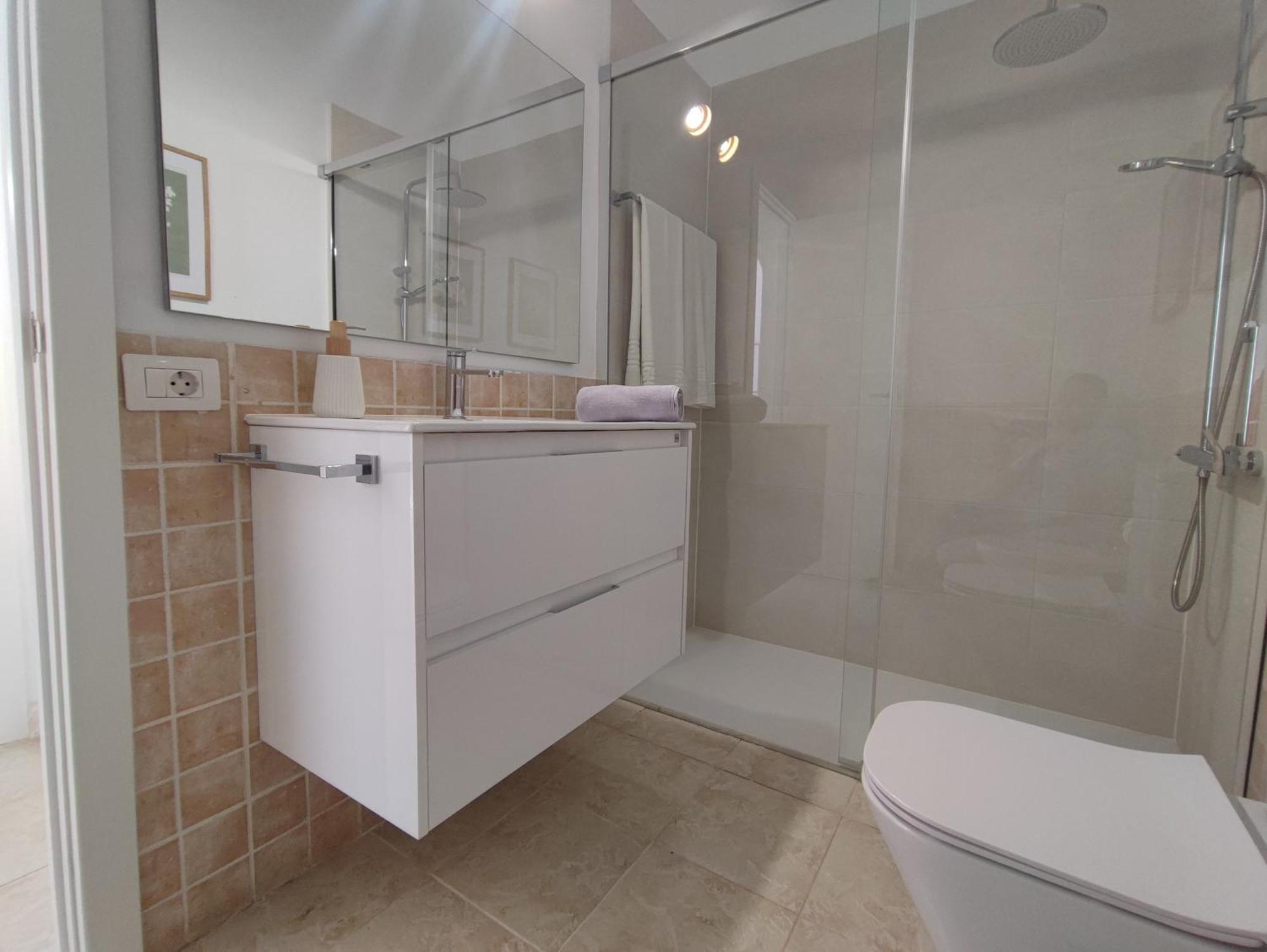 Apartamento Con Jardin Privado Junto Al Yumbo