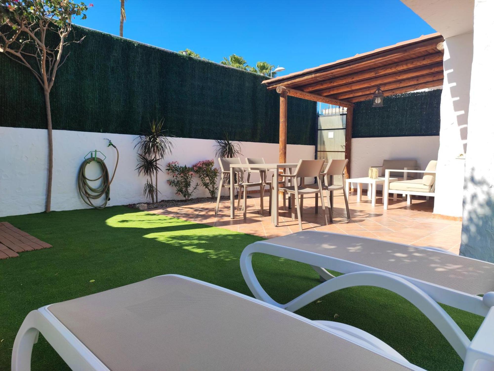 Con Jardin Privado Junto Al Yumbo