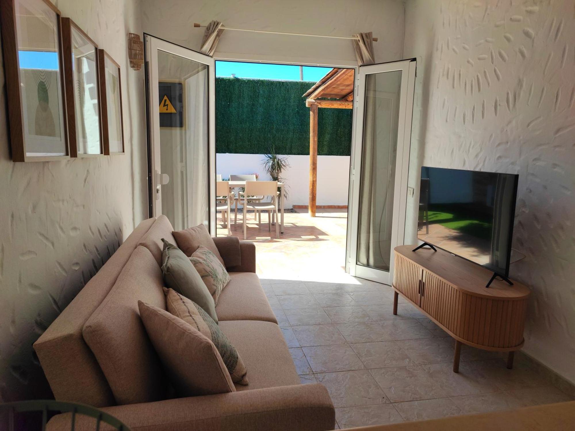 Apartamento Con Jardin Privado Junto Al Yumbo *