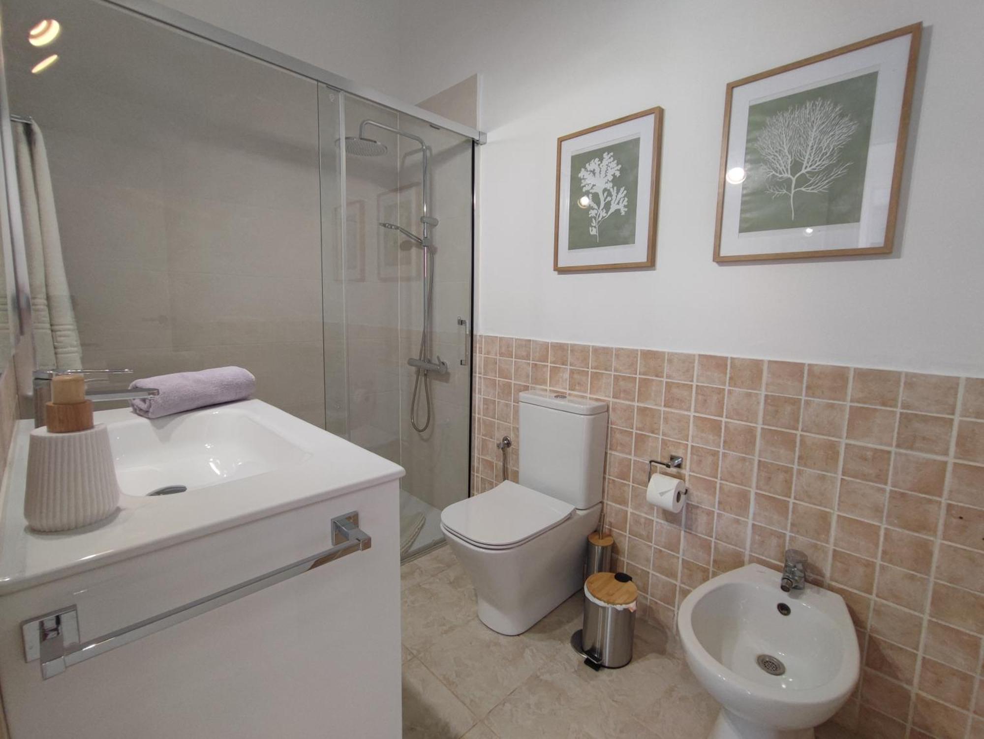Con Jardin Privado Junto Al Yumbo * Playa del Inglés