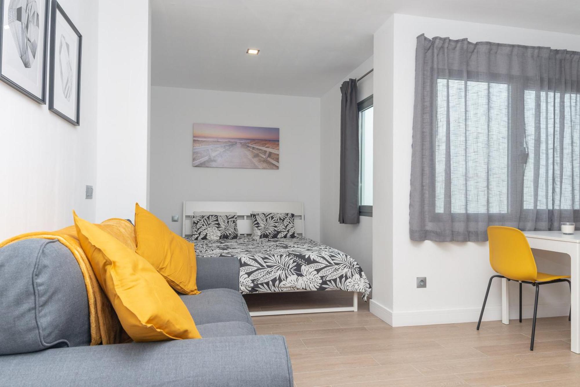 Estudio 21 Con Balcon Playa Canteras Apartment Las Palmas de Gran Canaria