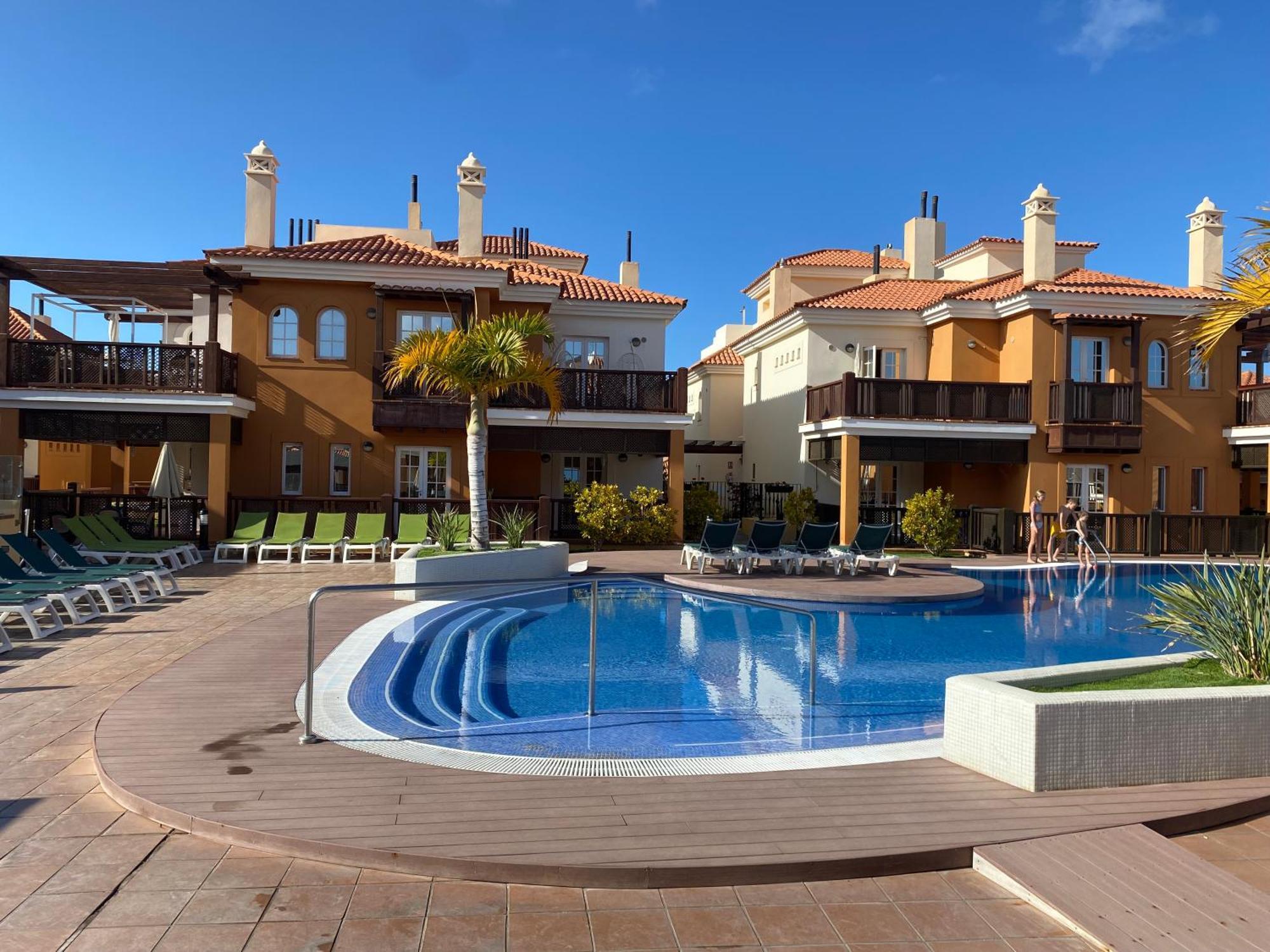 Monte Carrera Sunrise & Sunset Apartment *