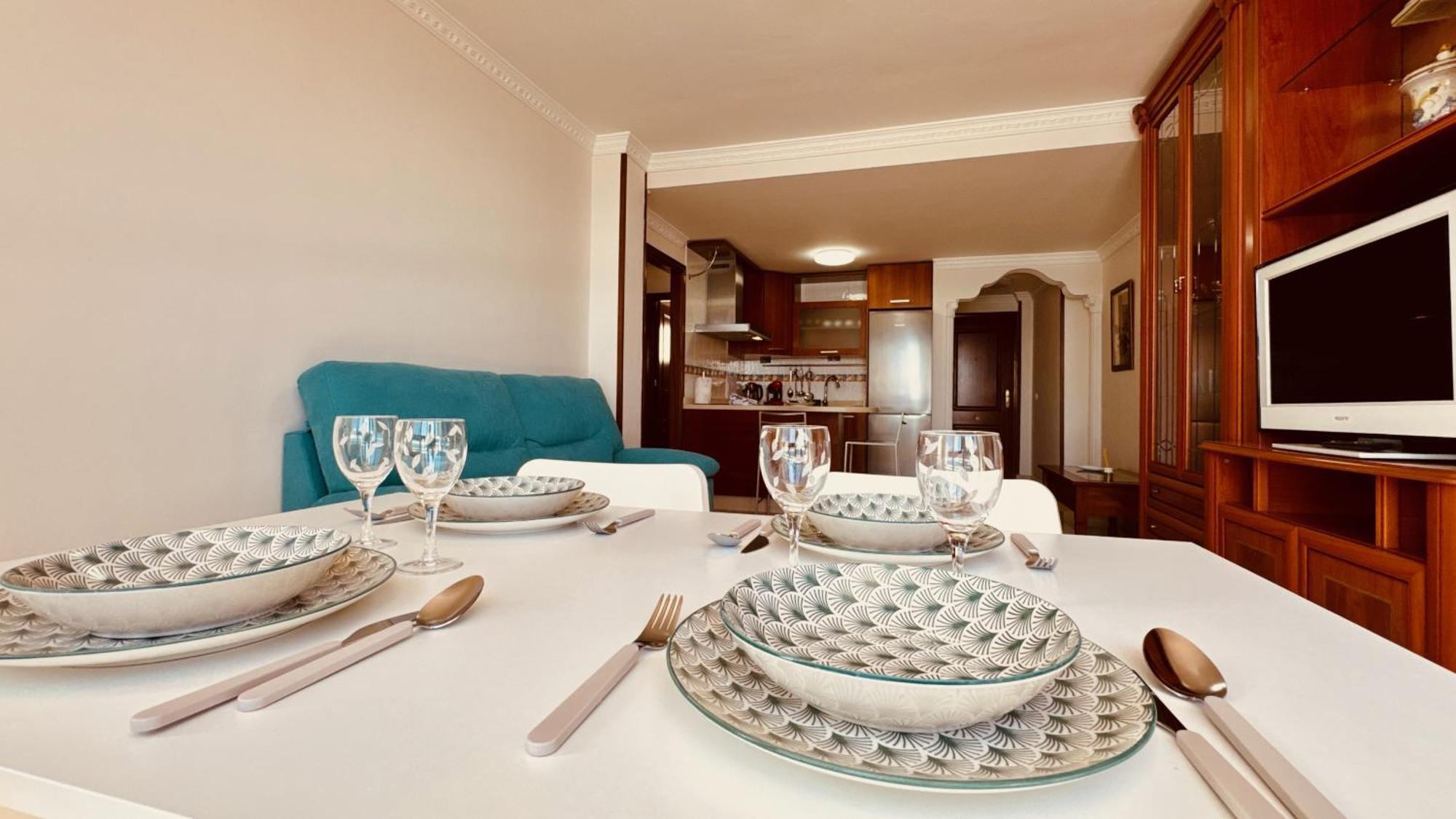 Click&guest - Bright Sun House With Sea Views Appartamento *