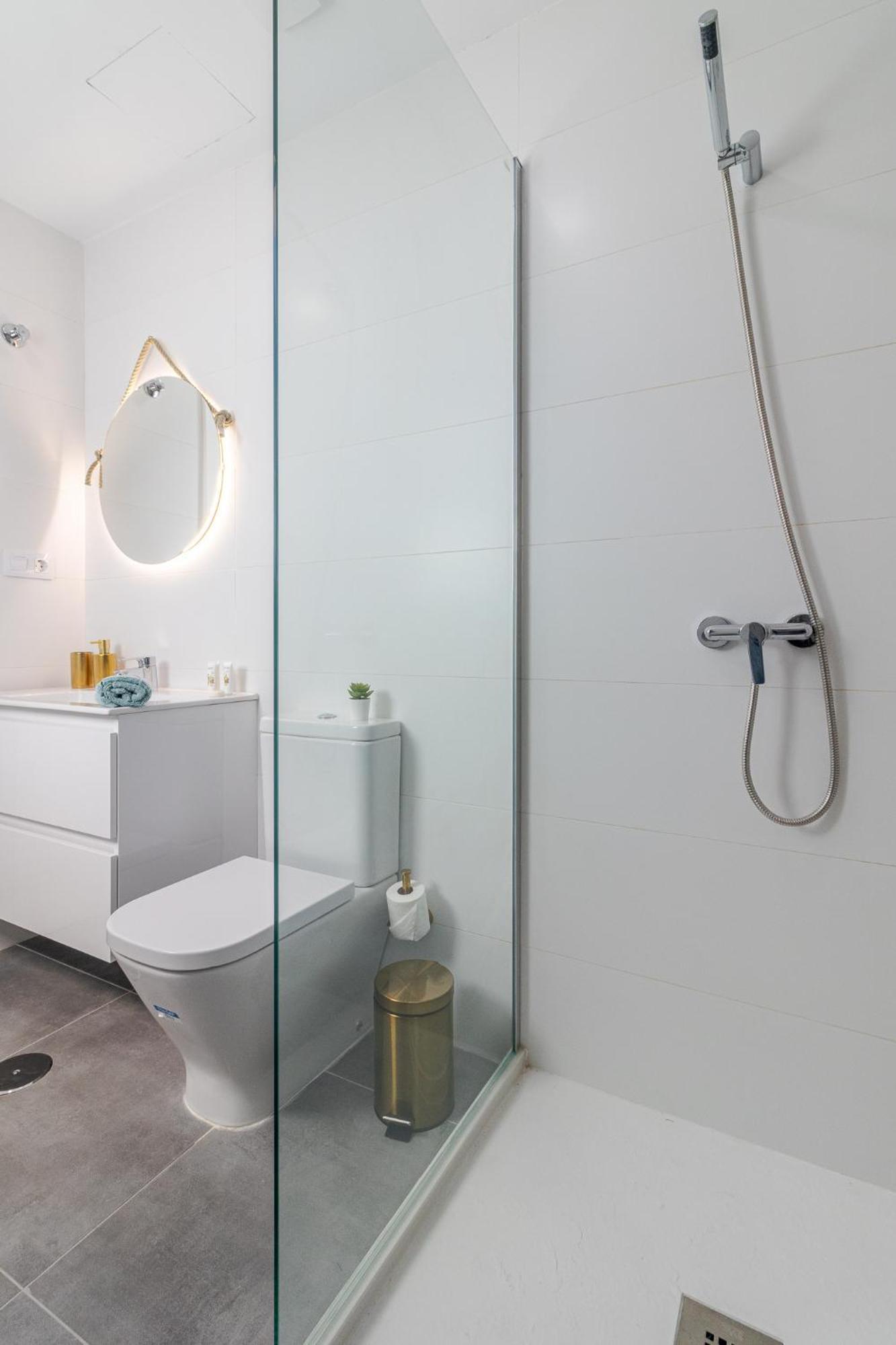 Flatguest Luxury Terrace Loft - Wifi Apartamento