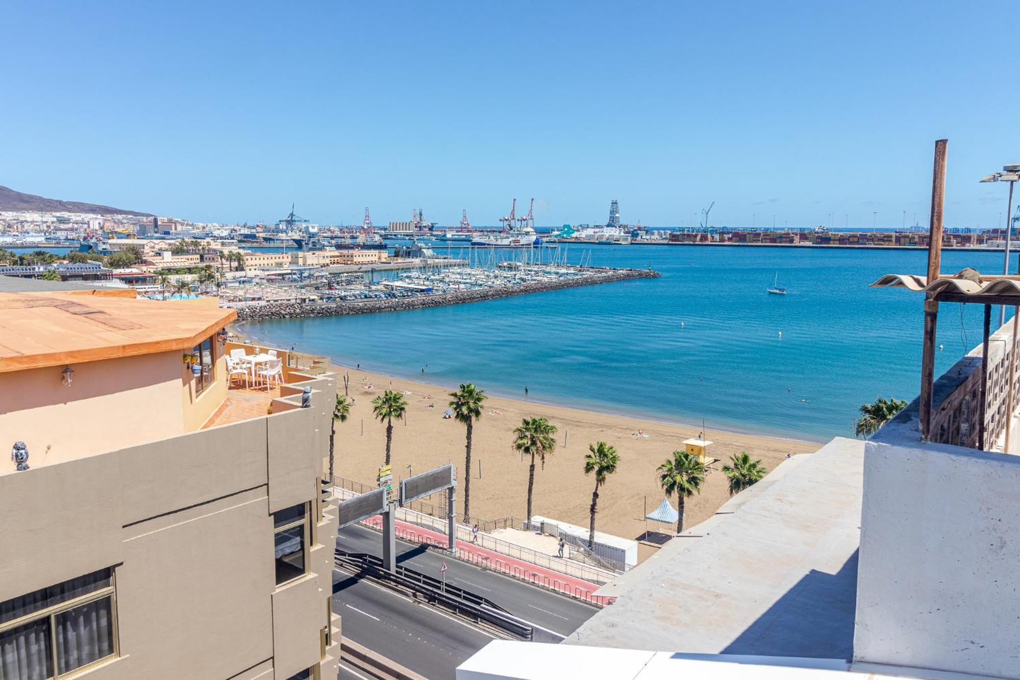 Flatguest Luxury Terrace Loft - Wifi Apartamento