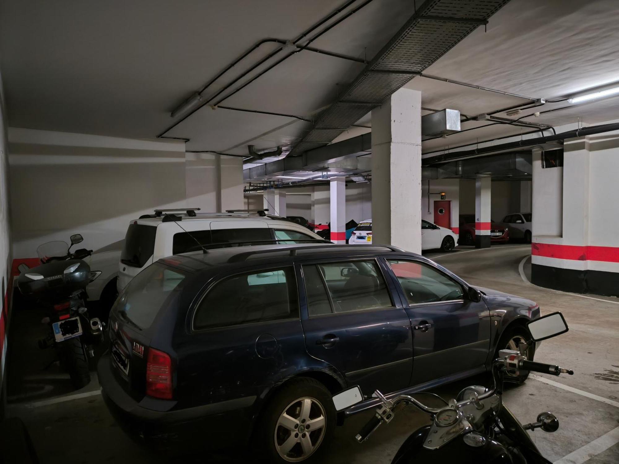 Blue House - 2 Parkings *