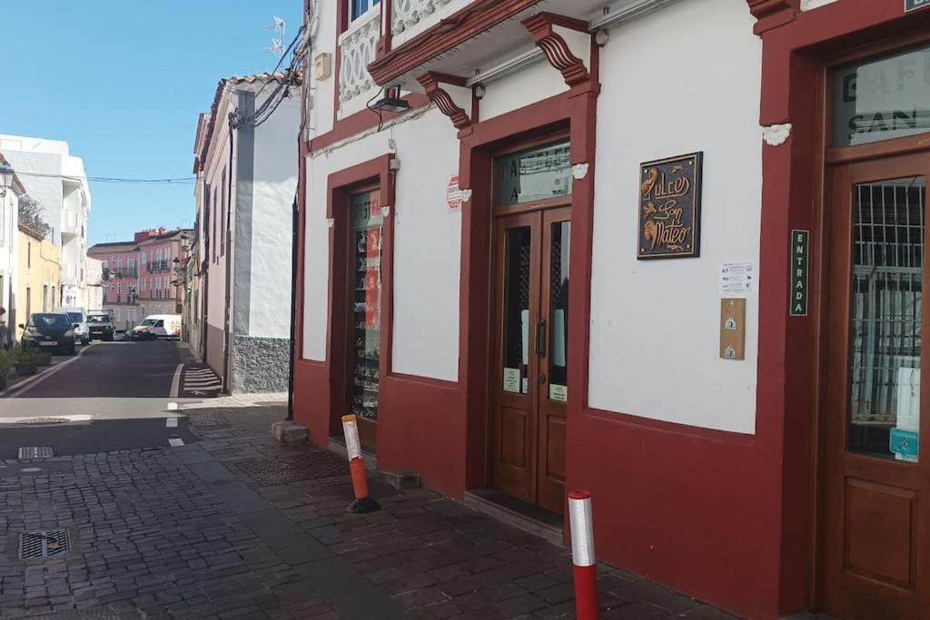 Casa En Calle Del Agua * Vega de San Mateo