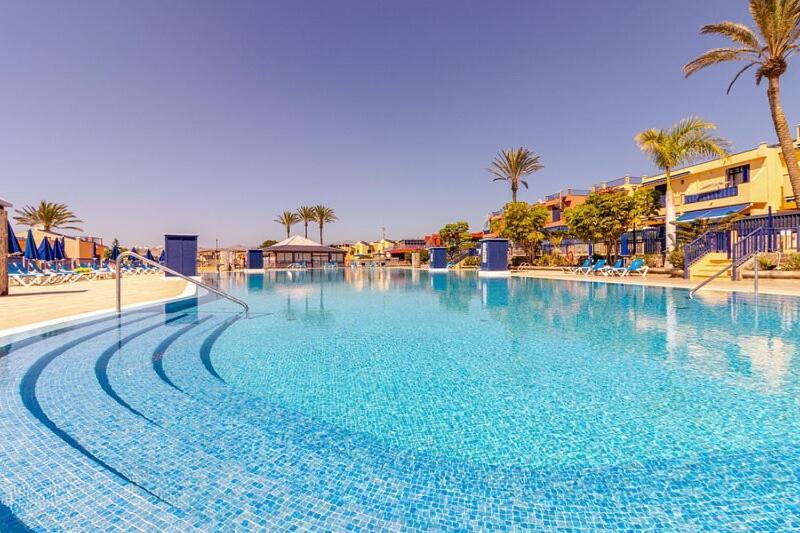 Сasa de vacaciones And Golf 4 Bedroom