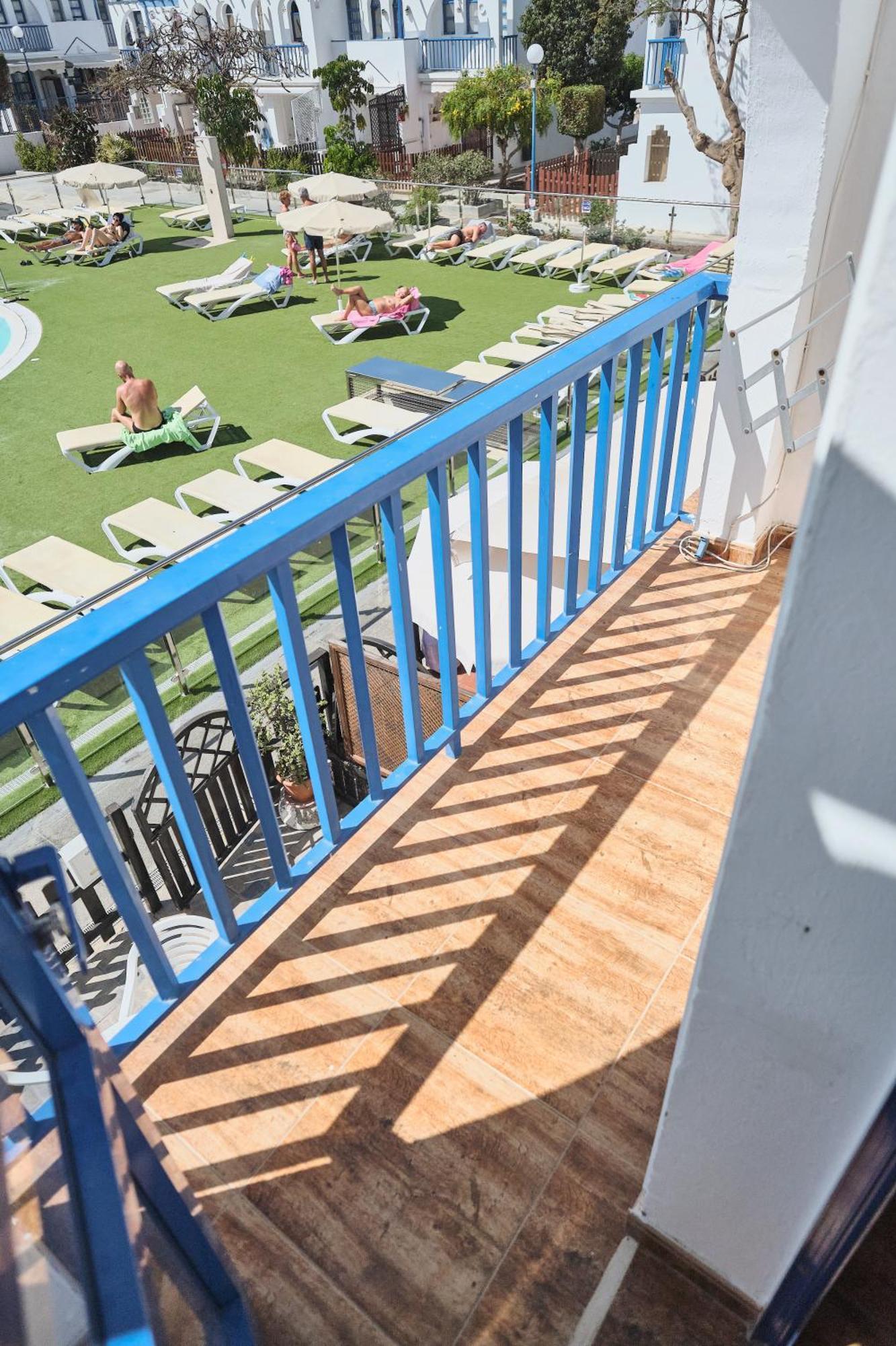 Apartamento Delightful Playmar: Comfort And Convenience In Maspalomas, Steps Away From Shopping Centers And Beaches