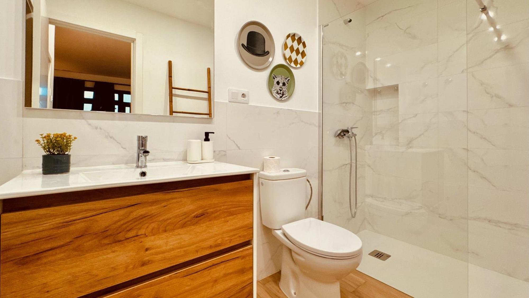 Click&guest - Modern And Luxury Flat B In *