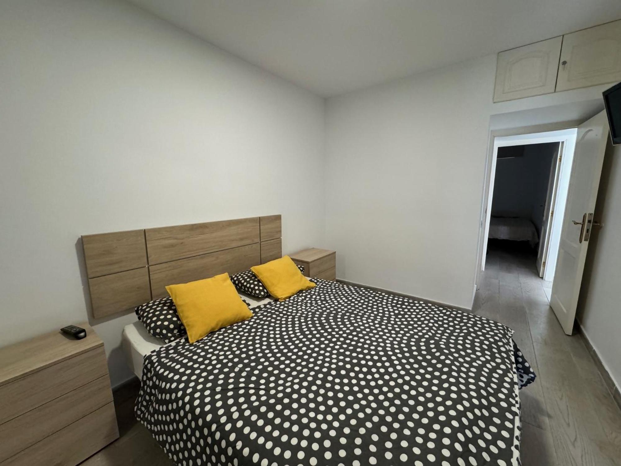 Apartamento Estupendo Con Dos *